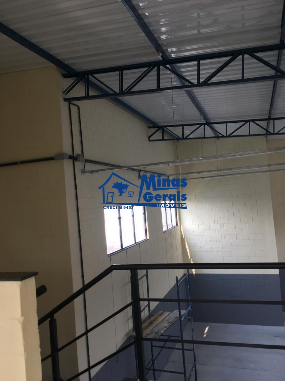 Depósito-Galpão-Armazém à venda, 155m² - Foto 9