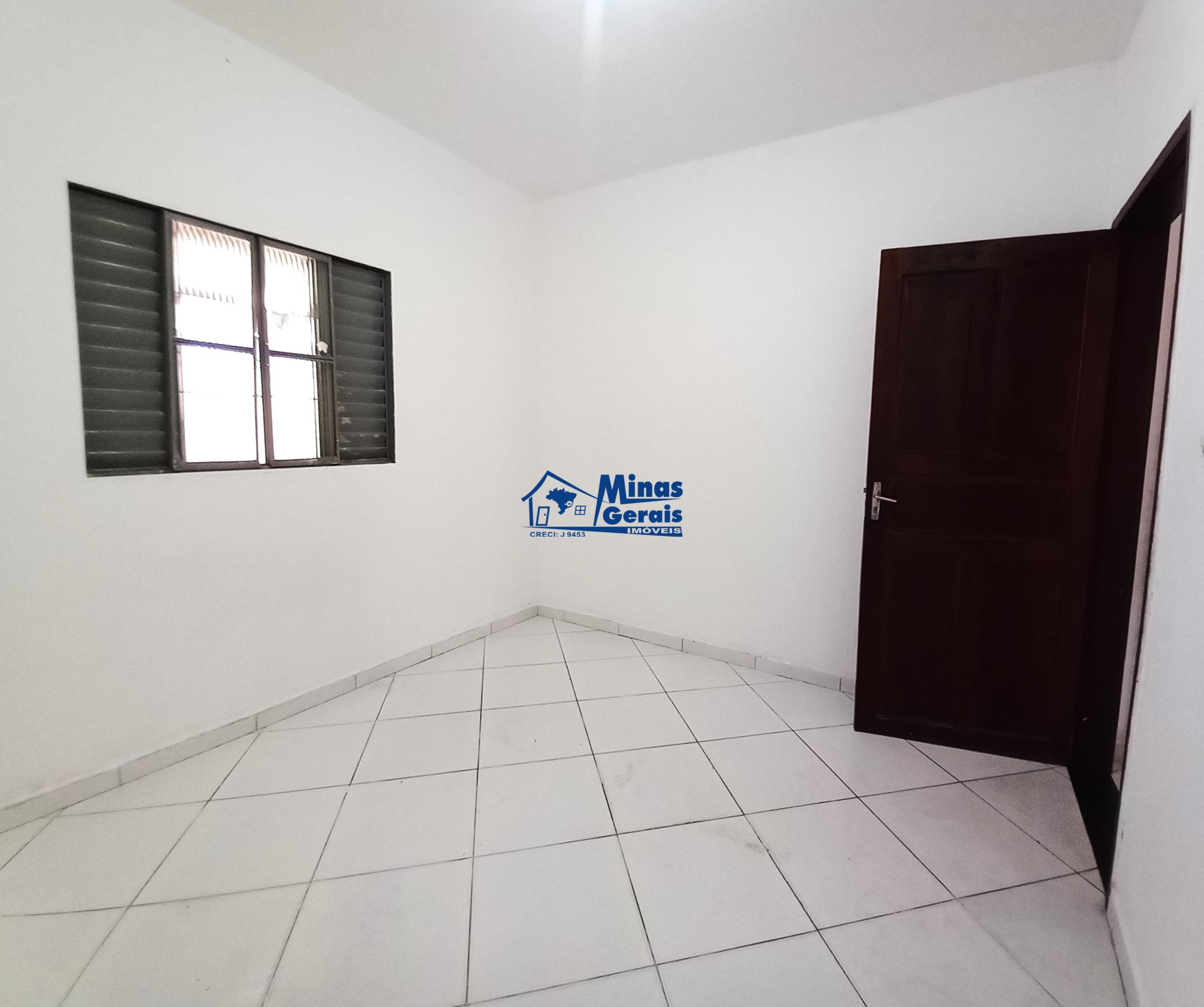 Casa para alugar com 2 quartos, 64m² - Foto 17