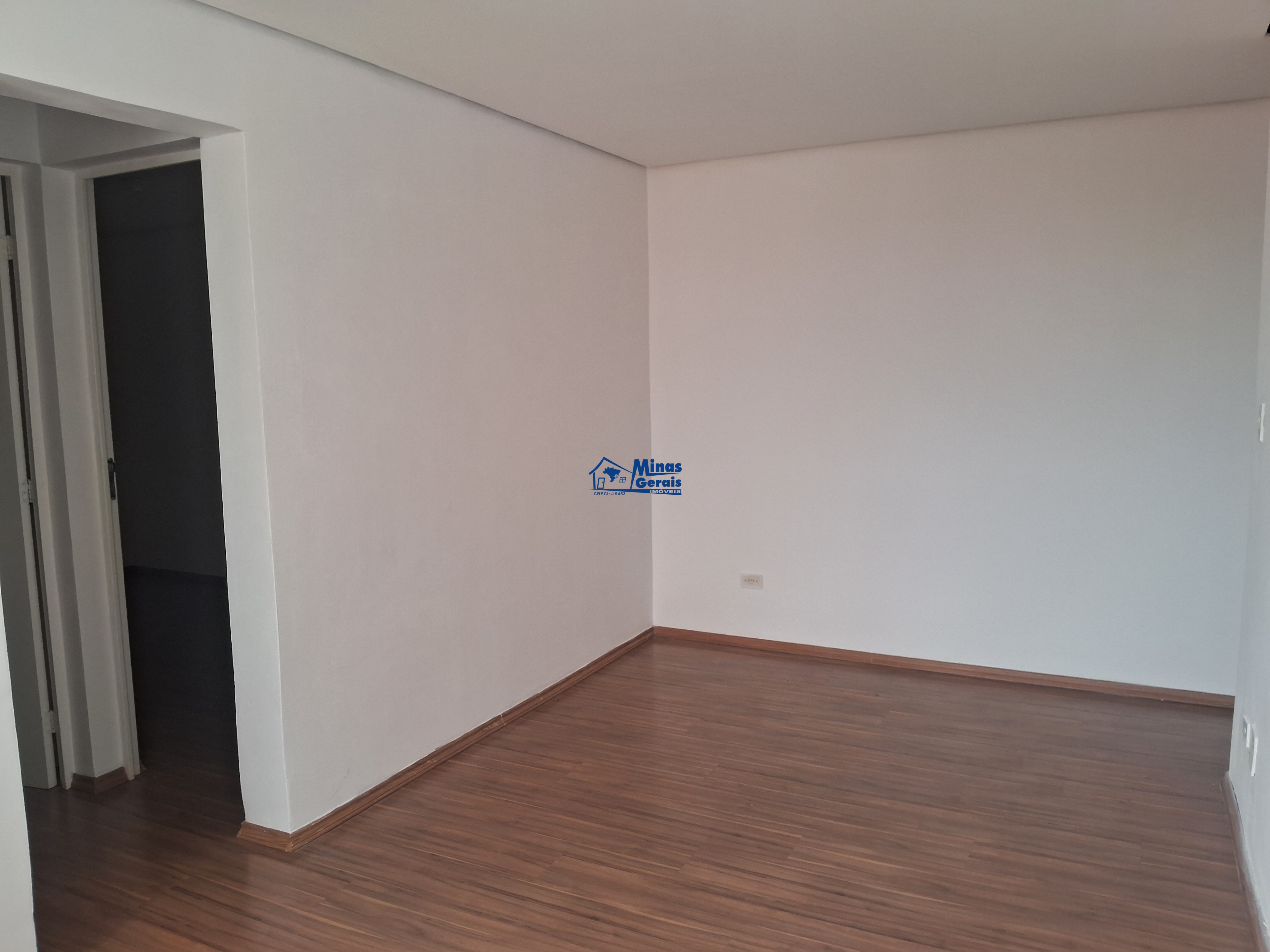 Apartamento para alugar com 2 quartos, 50m² - Foto 12