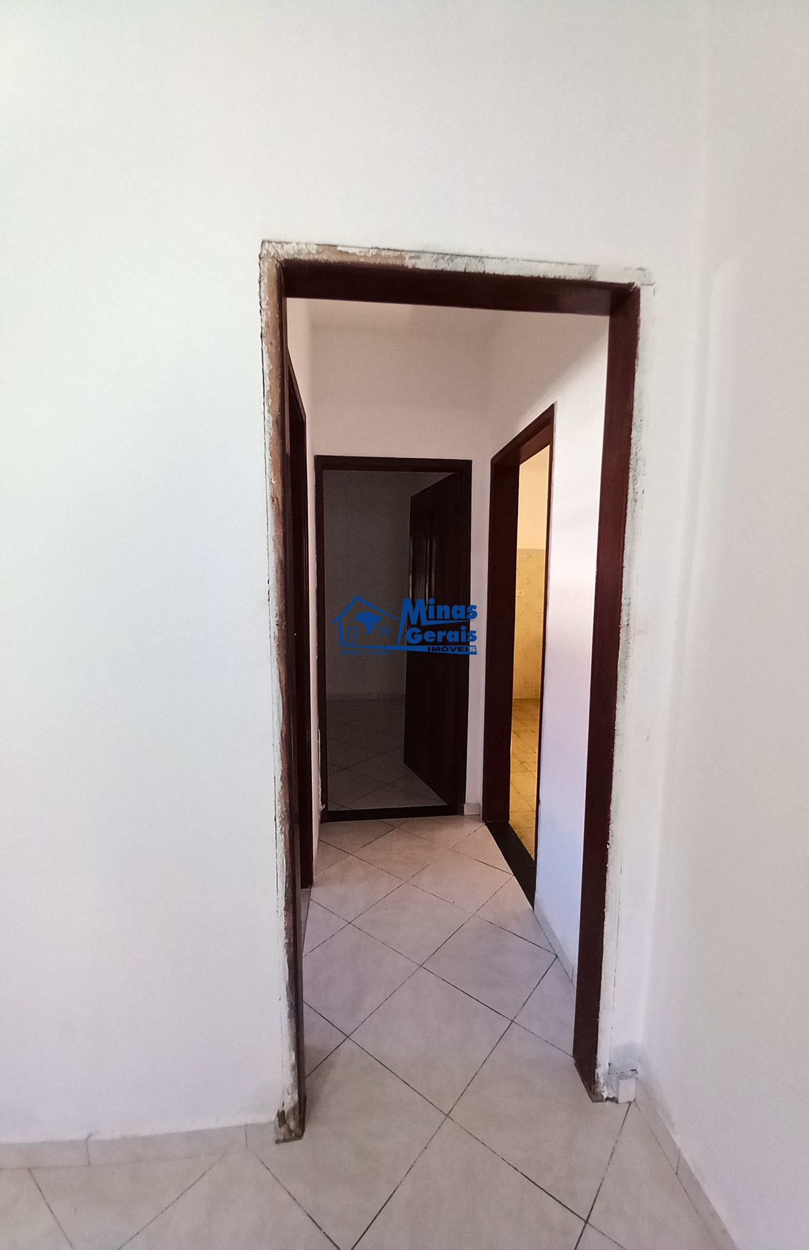Casa para alugar com 2 quartos, 64m² - Foto 11