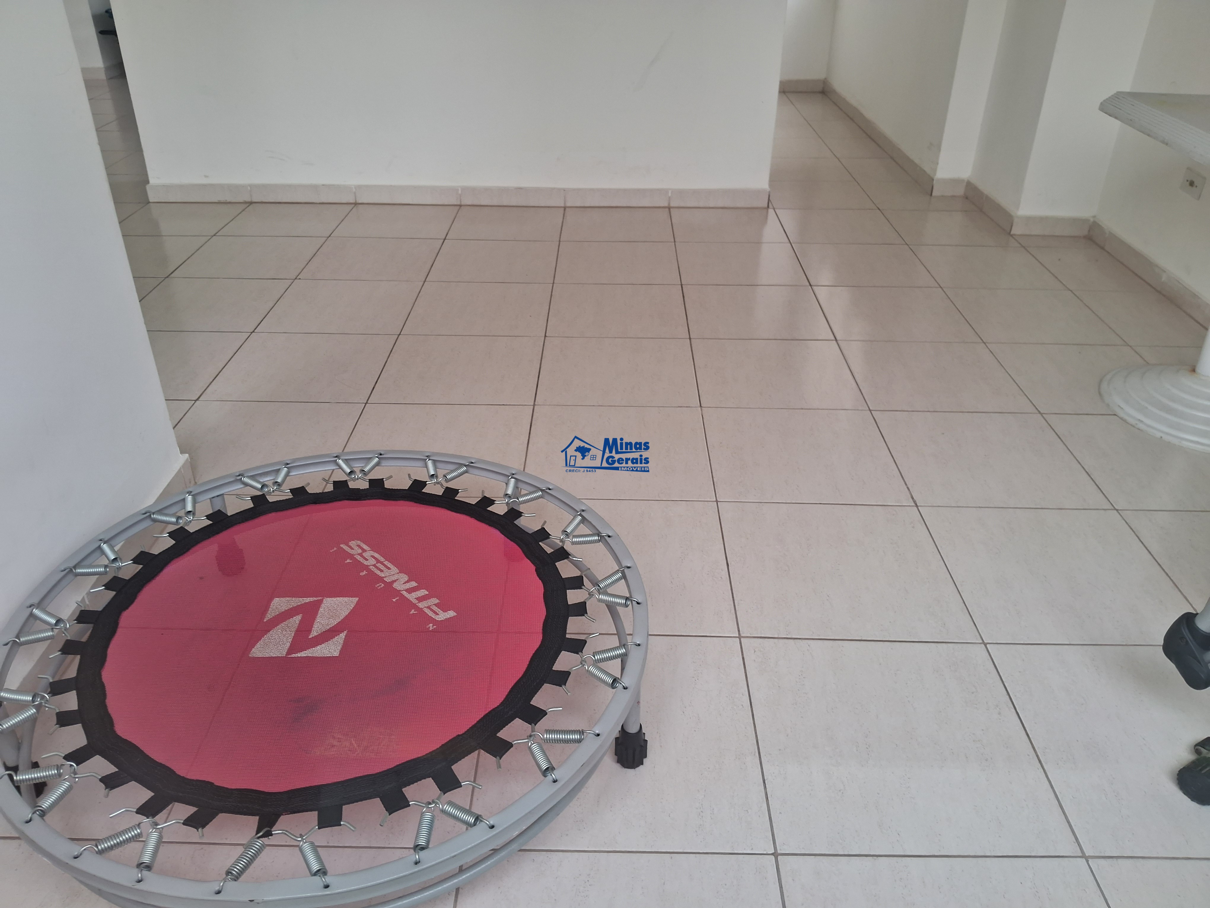 Apartamento para alugar com 2 quartos, 50m² - Foto 27