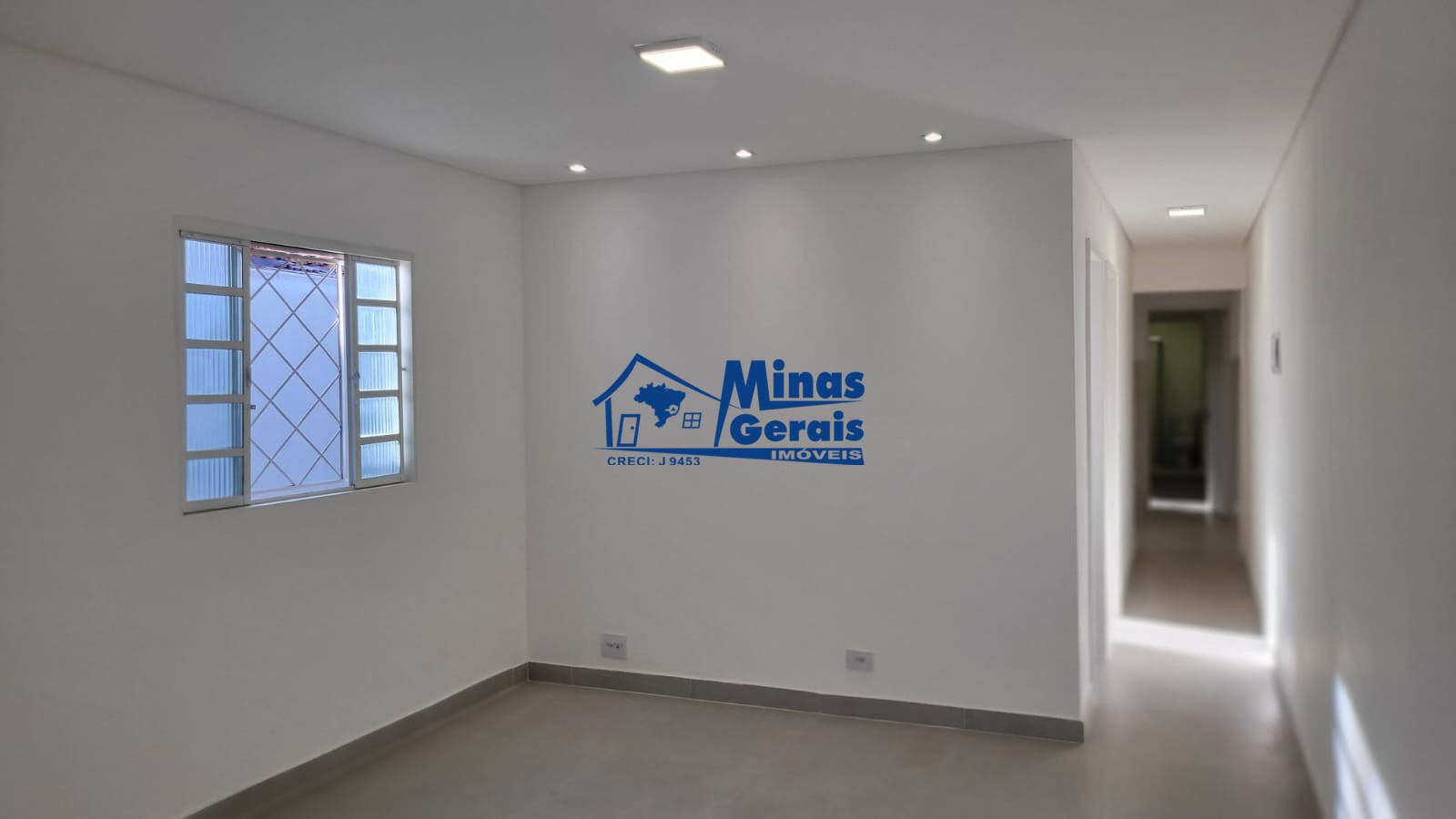 Casa à venda com 2 quartos, 80m² - Foto 3