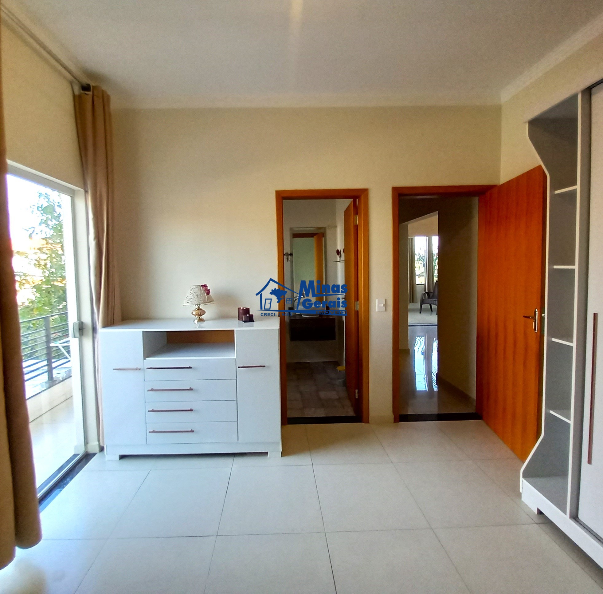 Casa para alugar com 2 quartos, 100m² - Foto 15