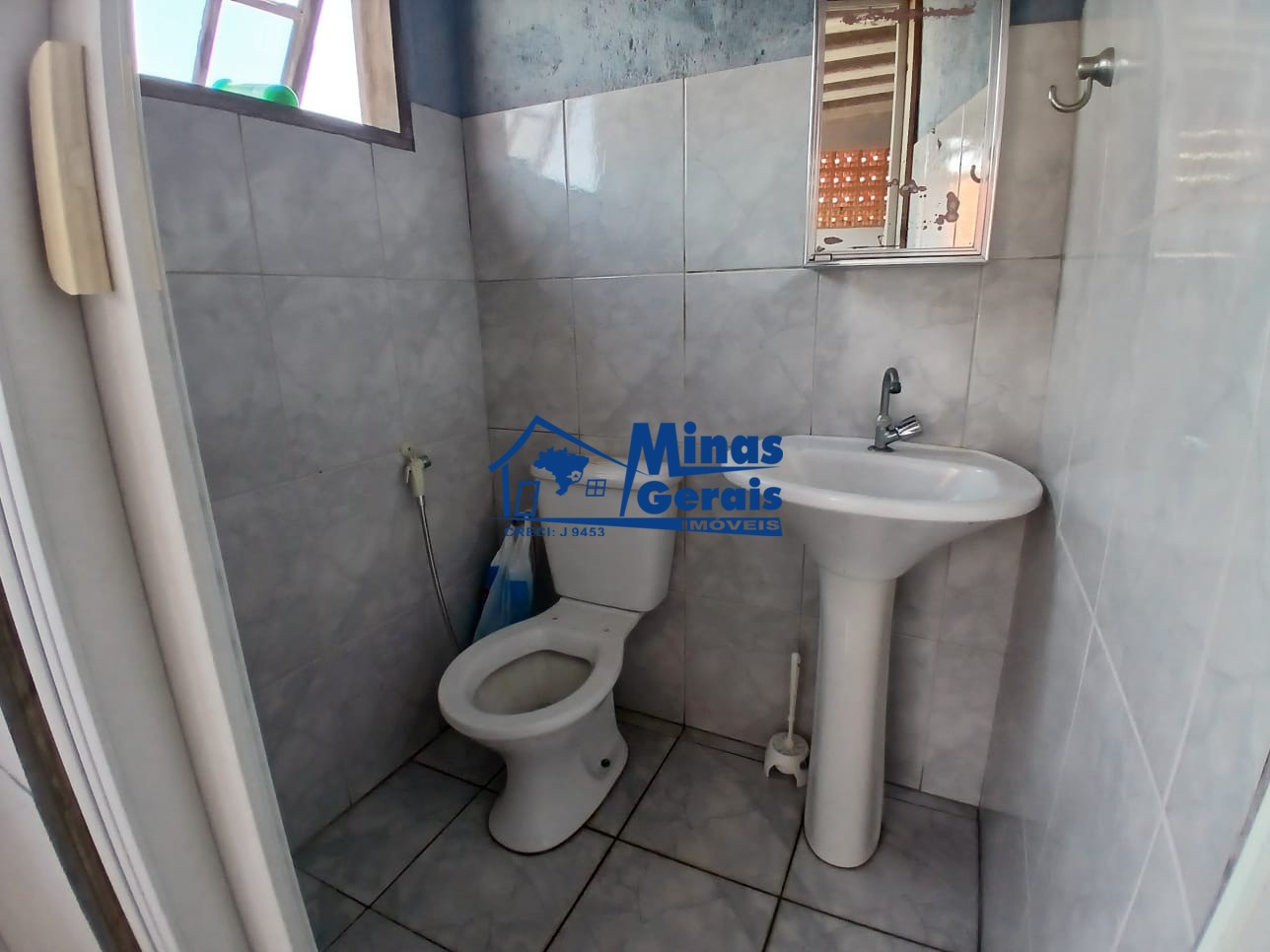 Casa à venda com 2 quartos, 52m² - Foto 12
