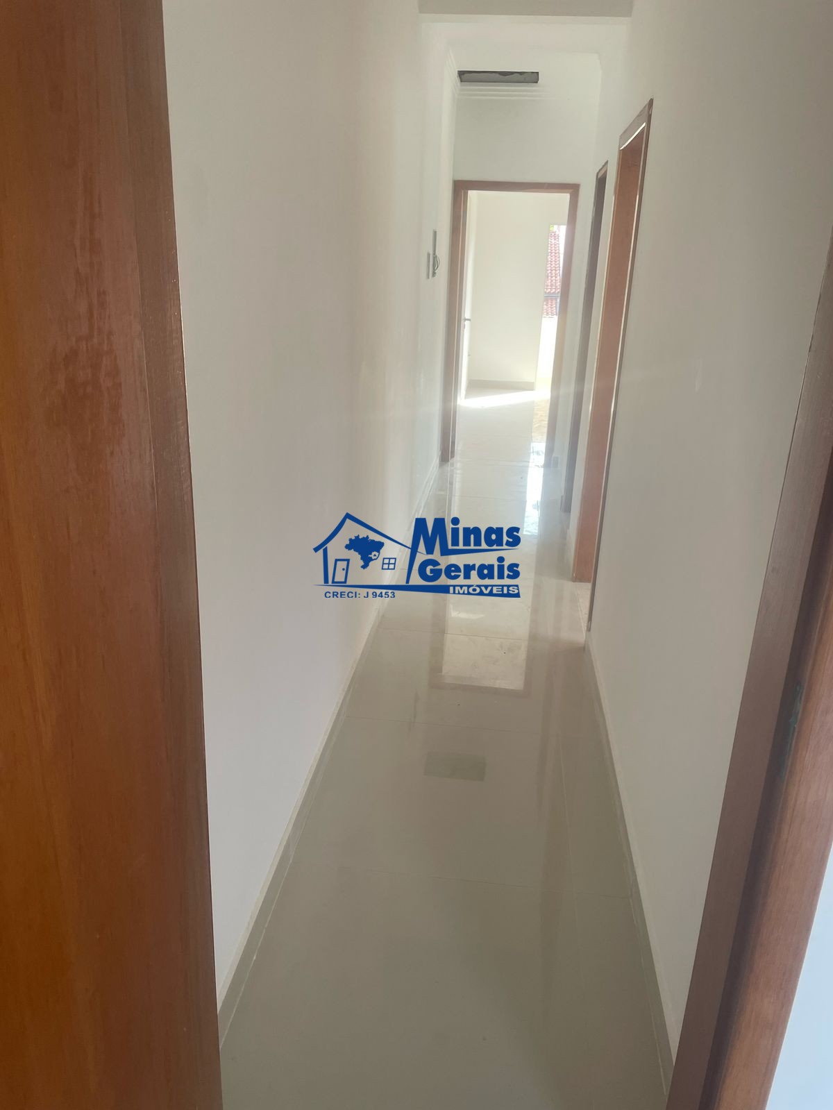 Casa à venda com 3 quartos, 150m² - Foto 12