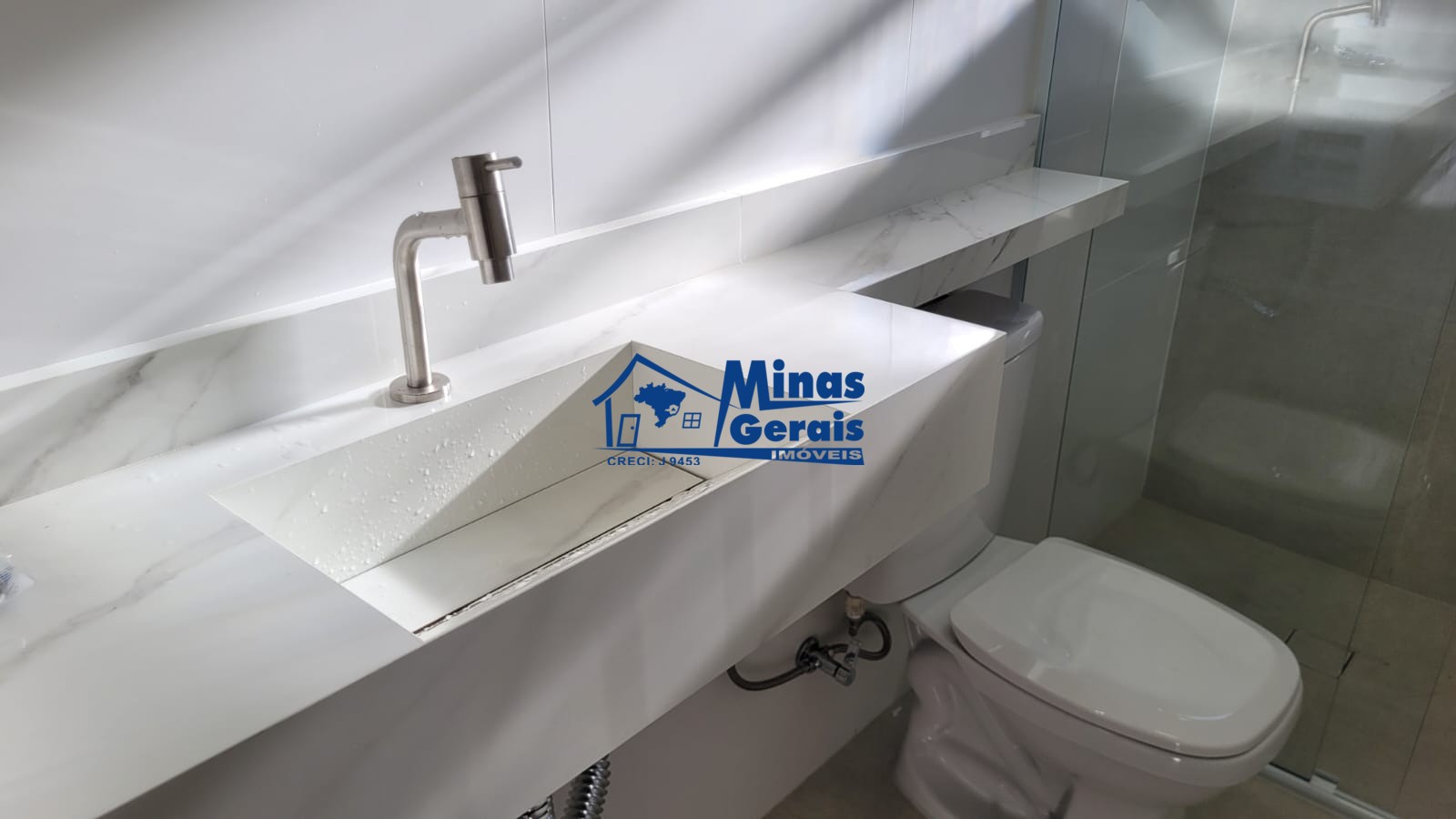 Casa à venda com 2 quartos, 80m² - Foto 11
