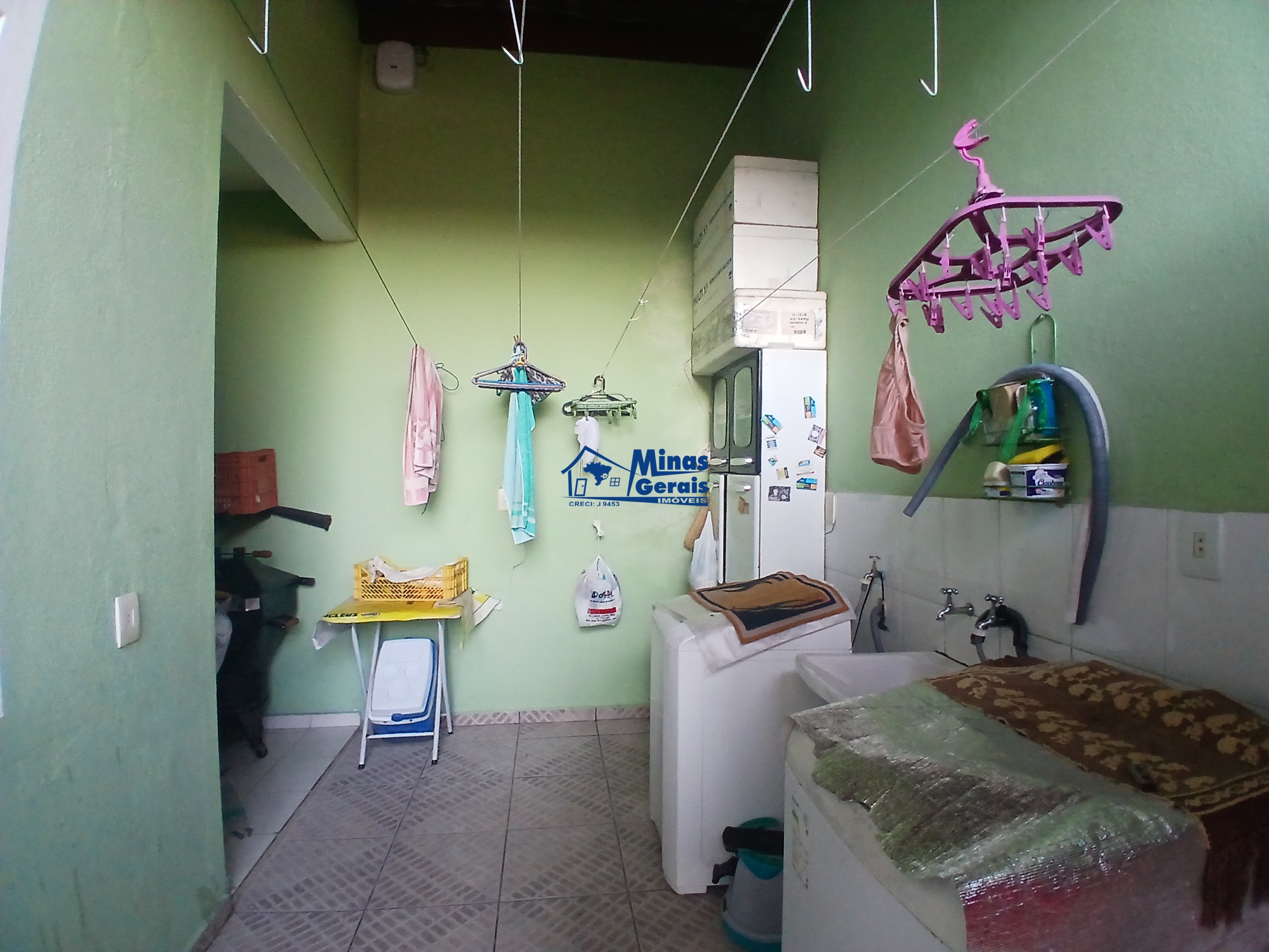 Casa à venda com 5 quartos, 145m² - Foto 11