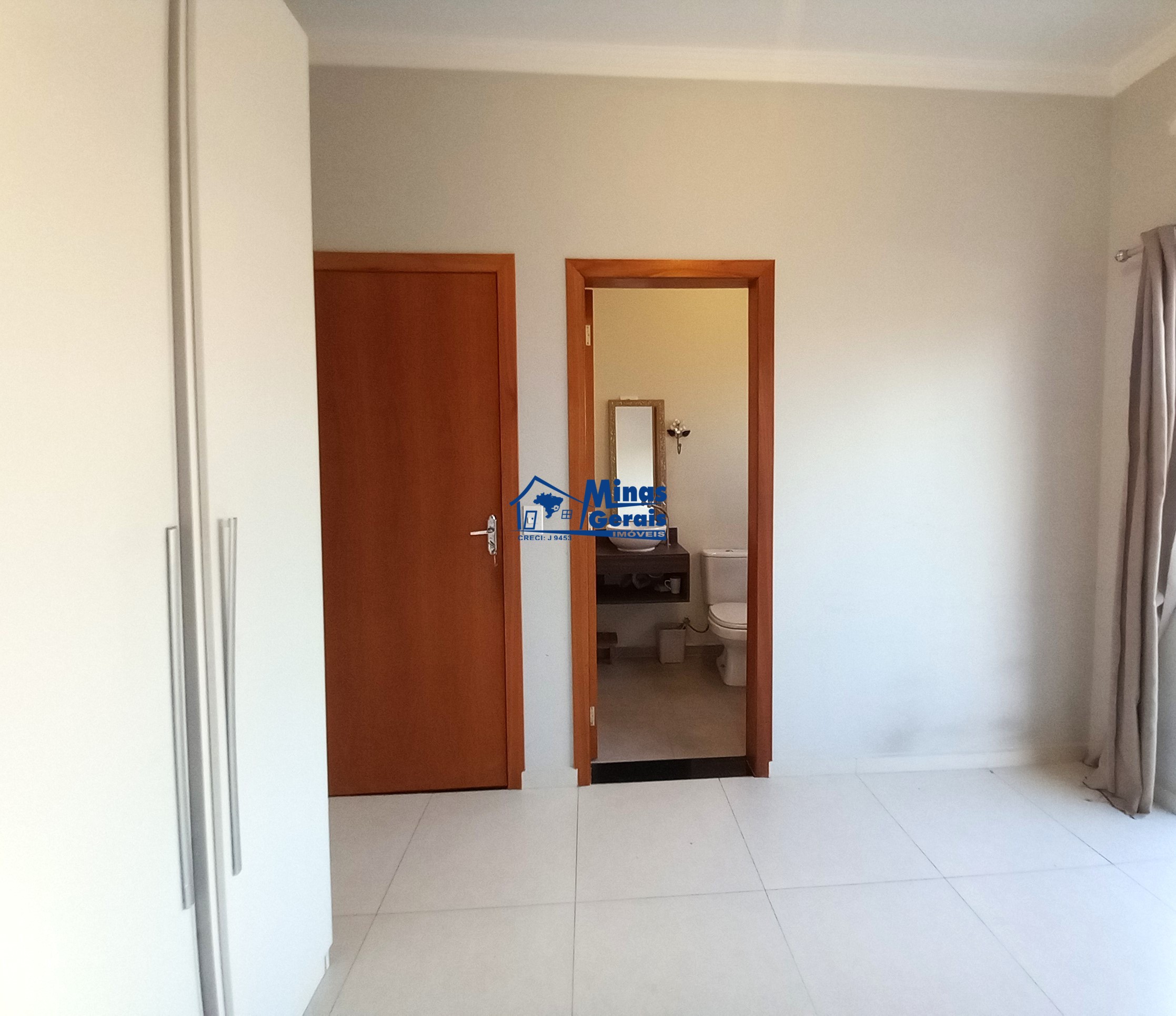 Casa para alugar com 2 quartos, 100m² - Foto 22