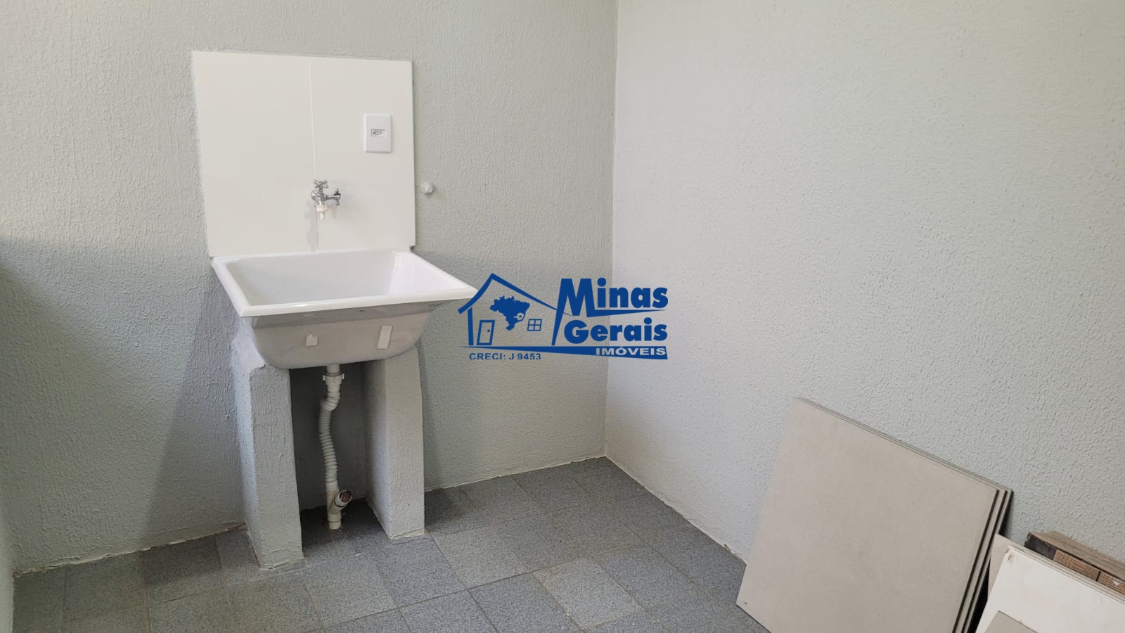 Casa à venda com 2 quartos, 80m² - Foto 19