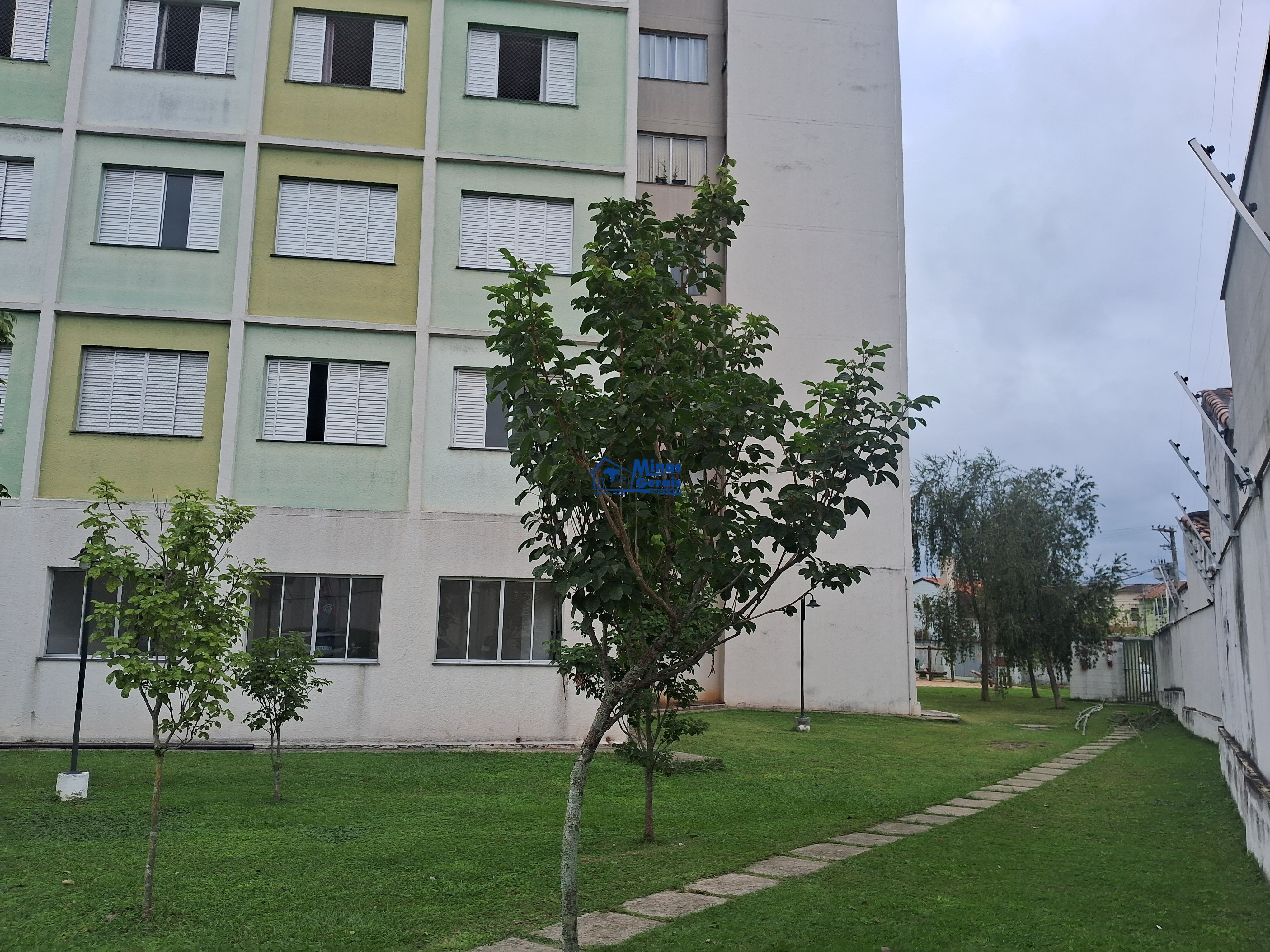 Apartamento para alugar com 2 quartos, 50m² - Foto 3
