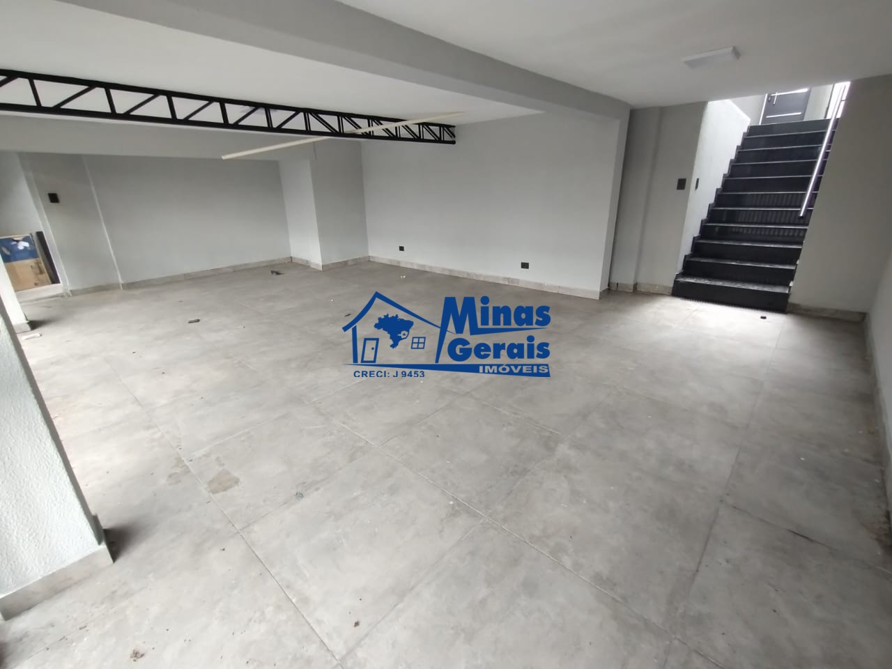 Casa à venda com 3 quartos, 95m² - Foto 9
