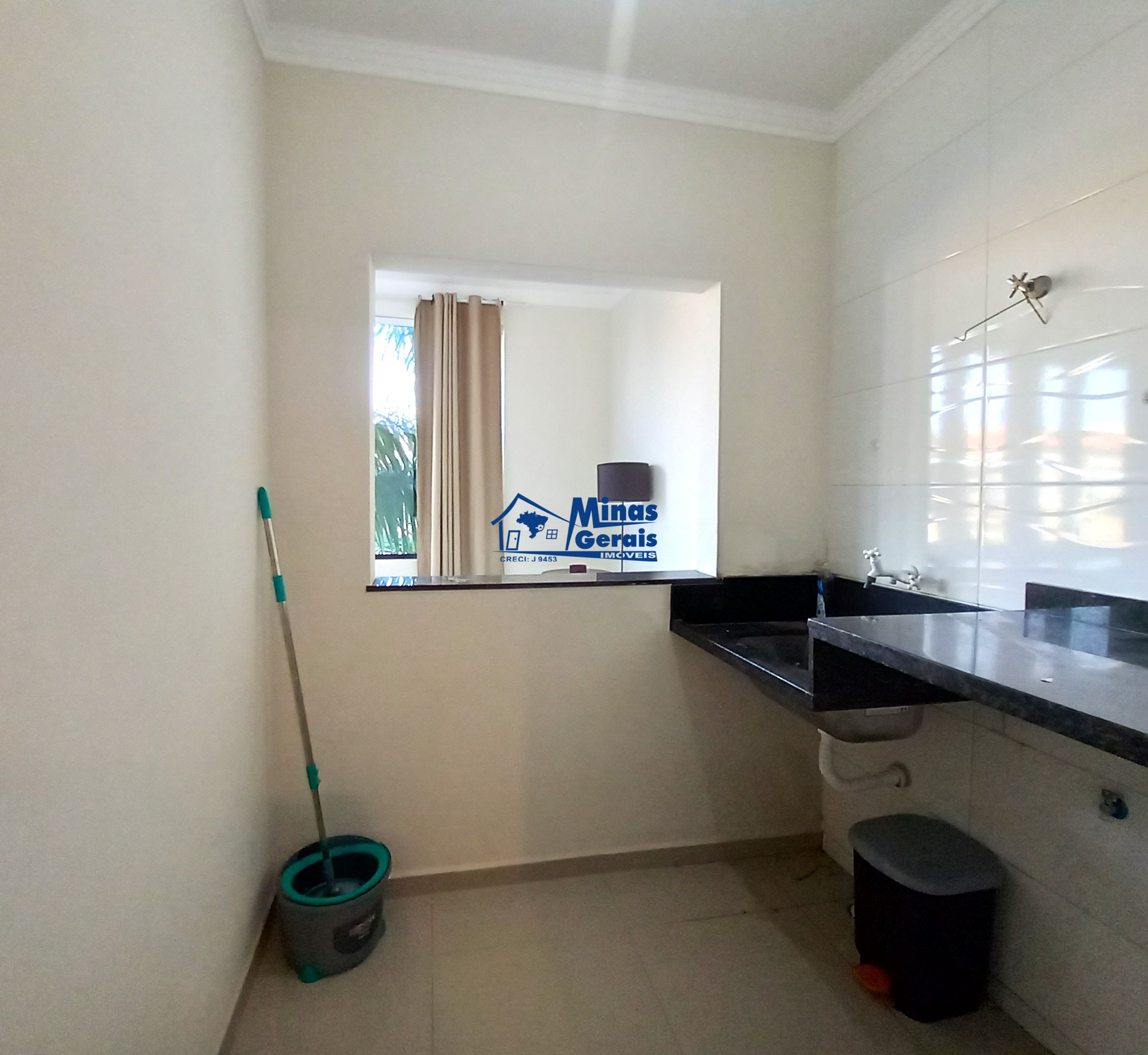 Casa para alugar com 2 quartos, 100m² - Foto 31