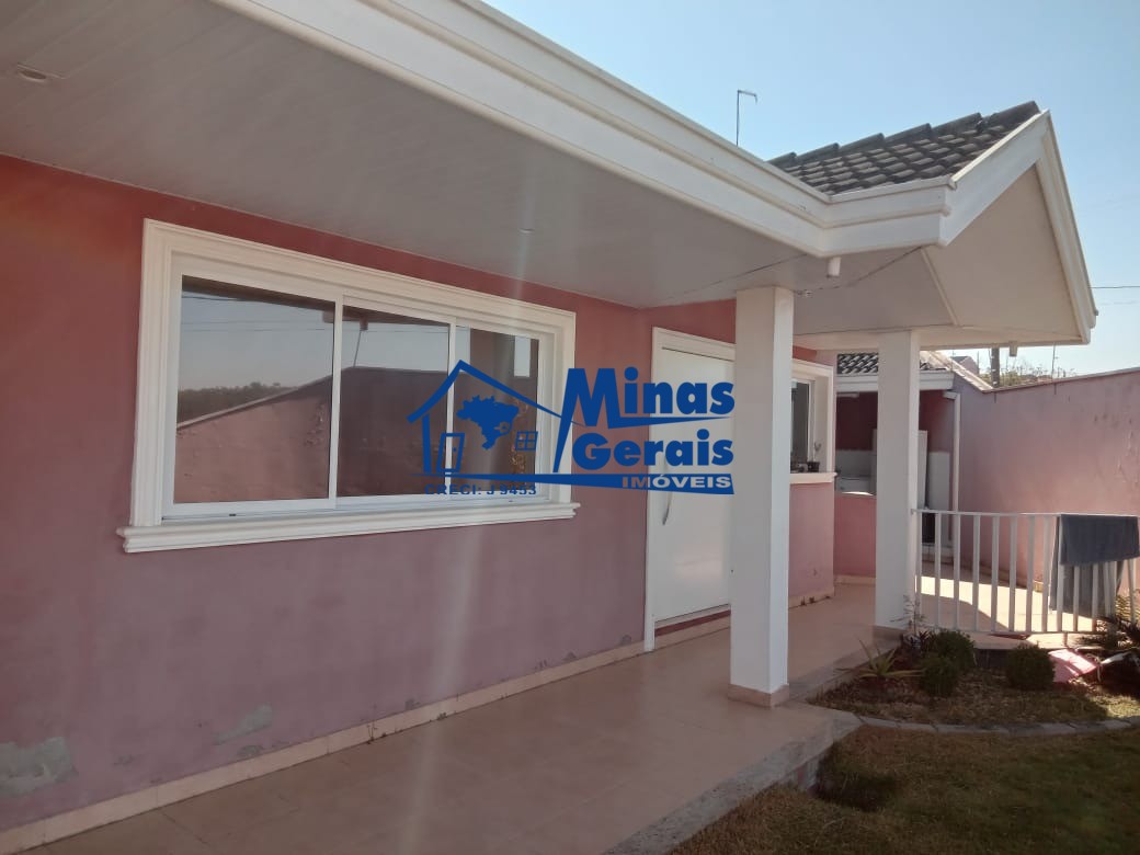 Casa à venda com 4 quartos, 165m² - Foto 14