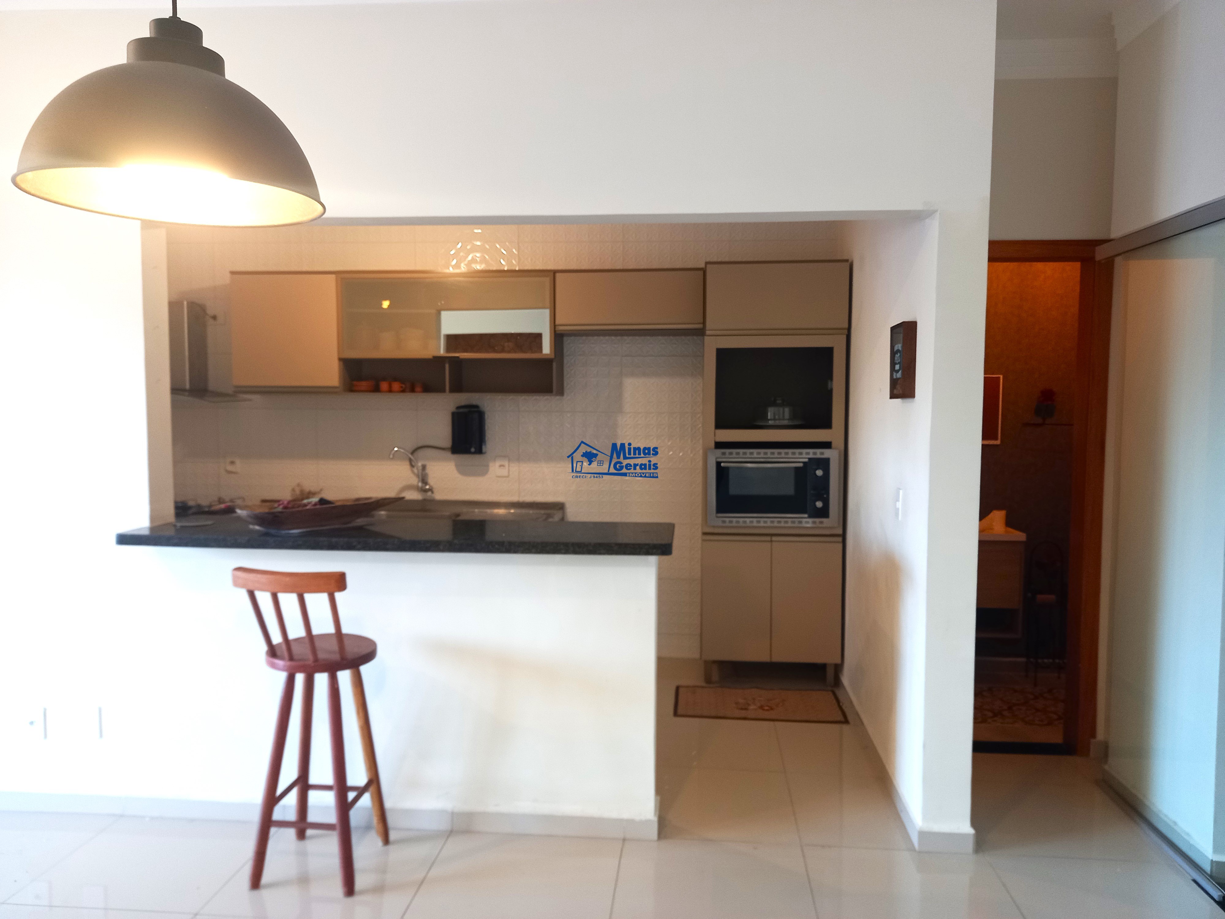 Casa para alugar com 2 quartos, 100m² - Foto 9