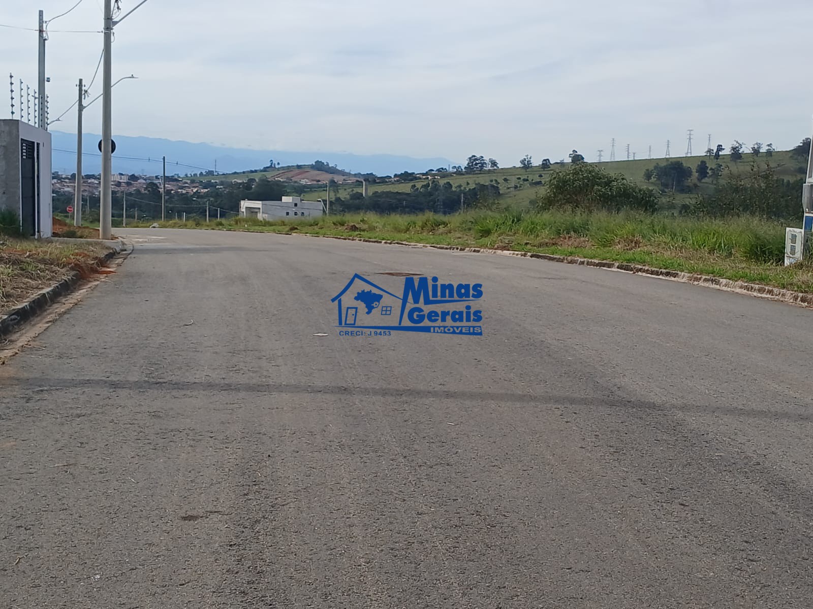Terreno à venda, 180m² - Foto 6