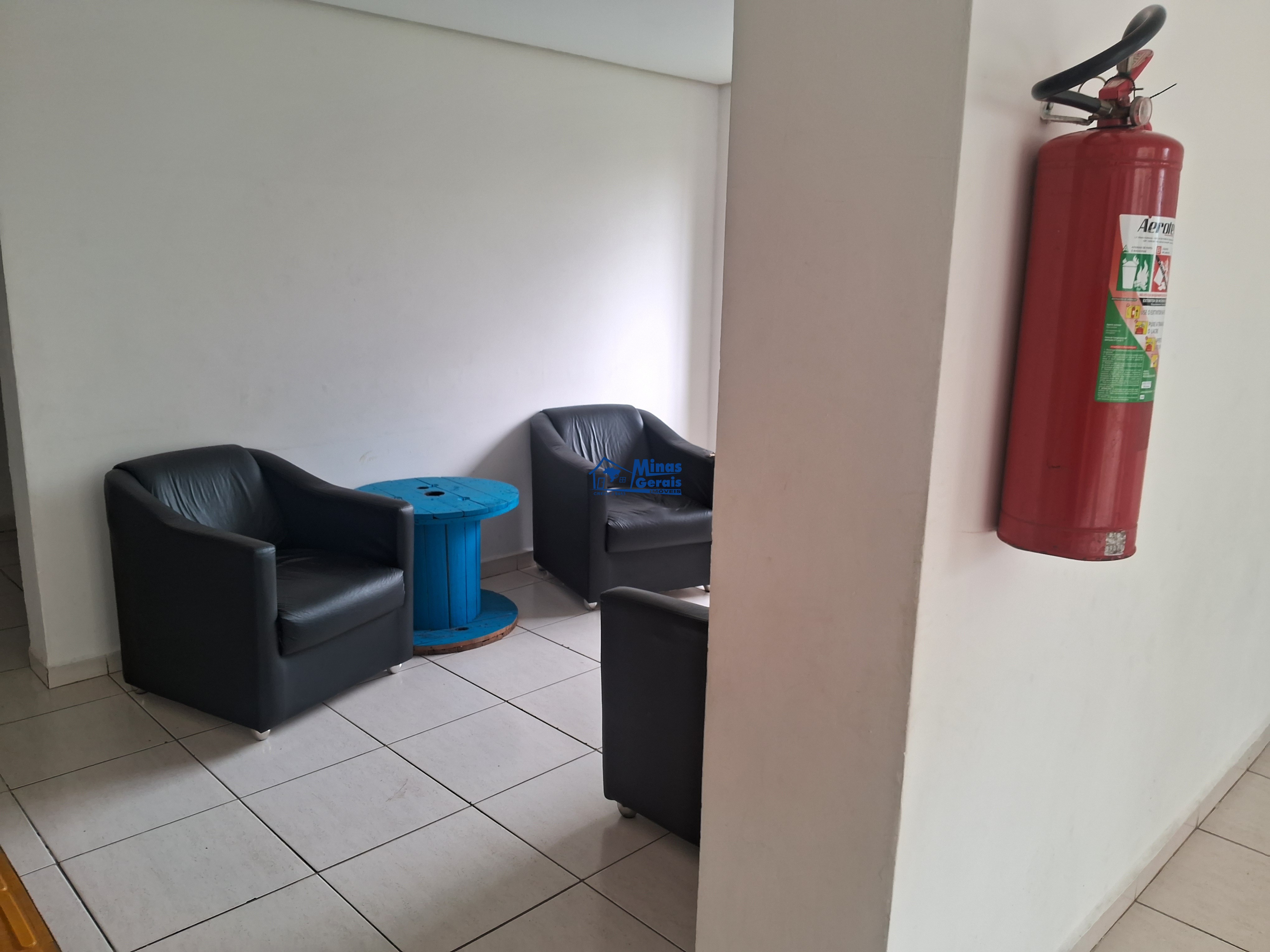 Apartamento para alugar com 2 quartos, 50m² - Foto 5