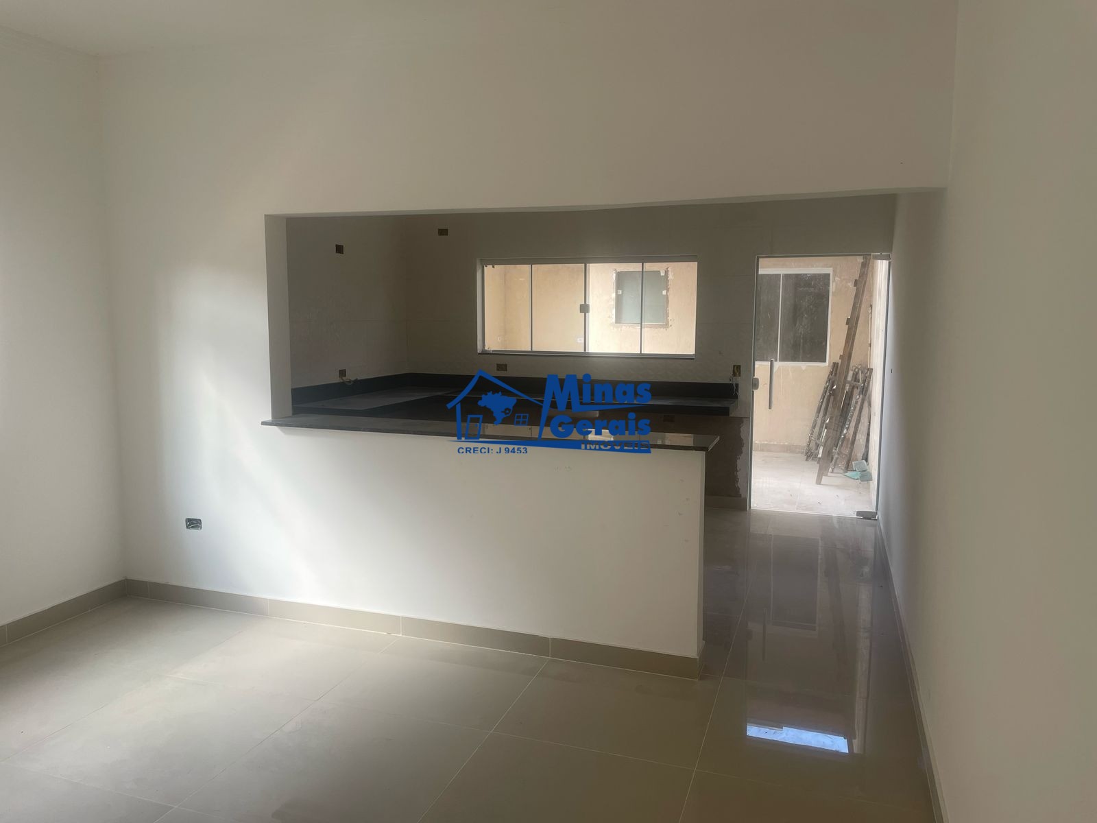 Casa à venda com 3 quartos, 150m² - Foto 6