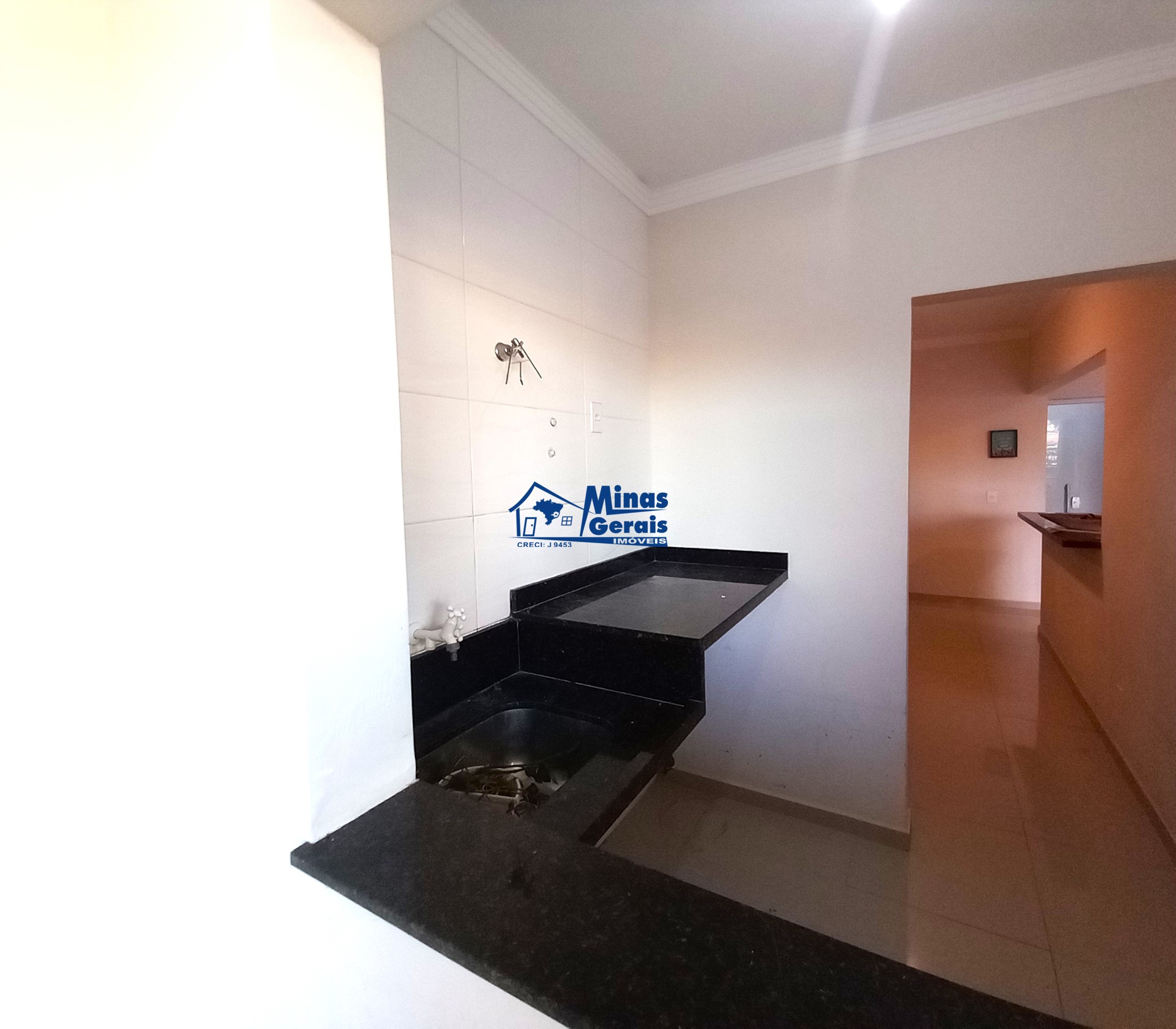 Casa para alugar com 2 quartos, 100m² - Foto 33