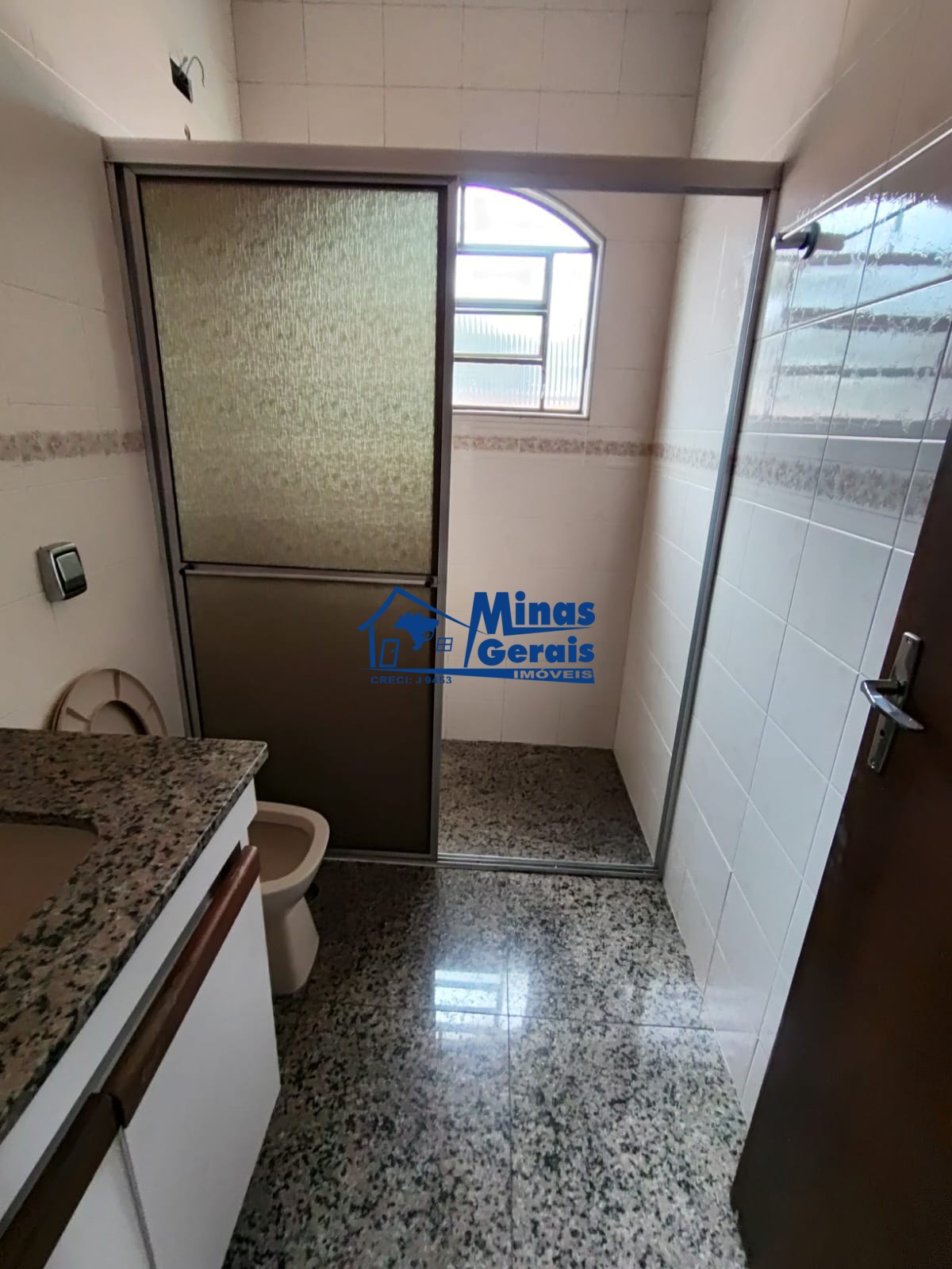 Casa à venda com 5 quartos, 235m² - Foto 21