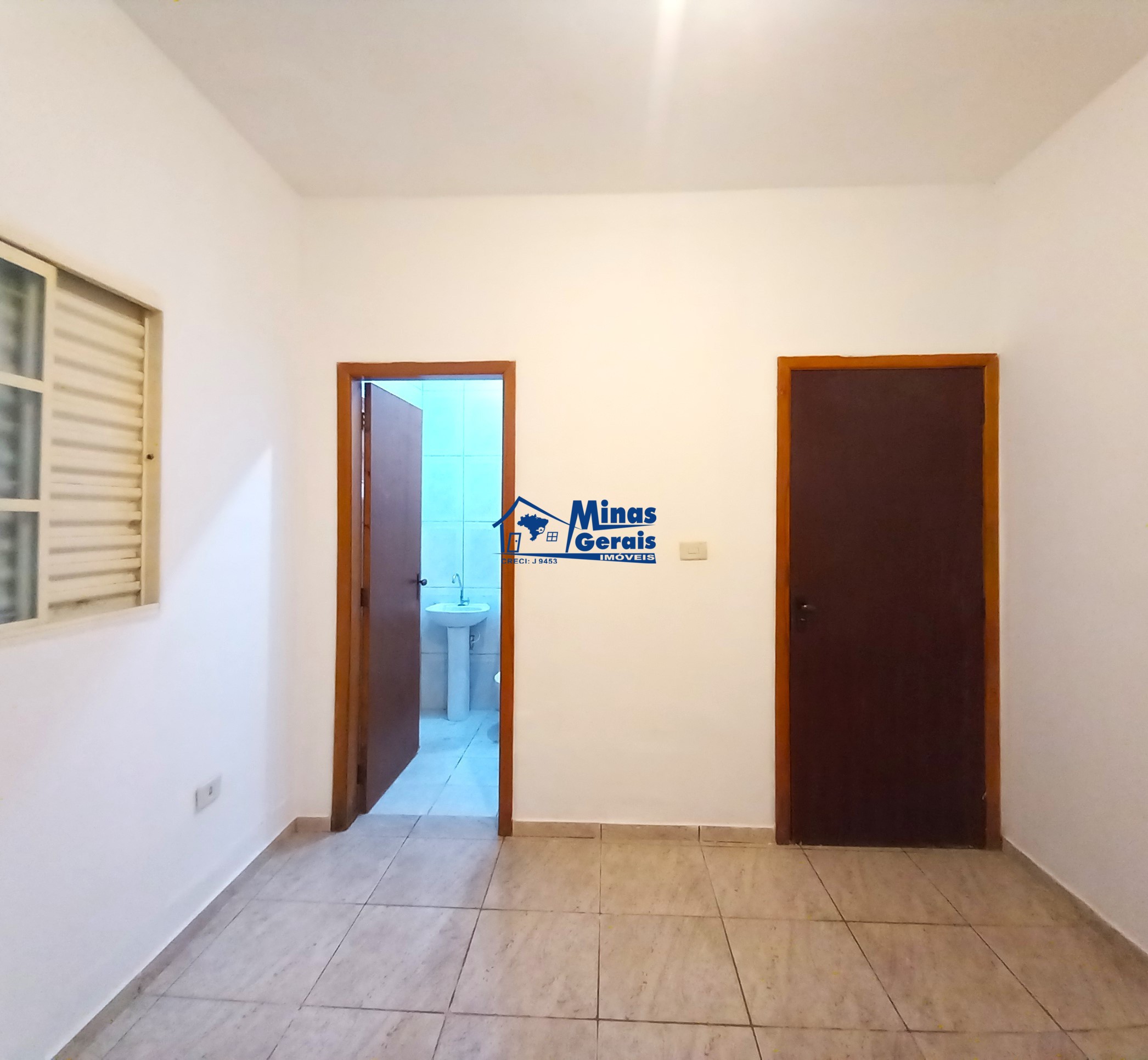 Casa à venda com 2 quartos, 125m² - Foto 12