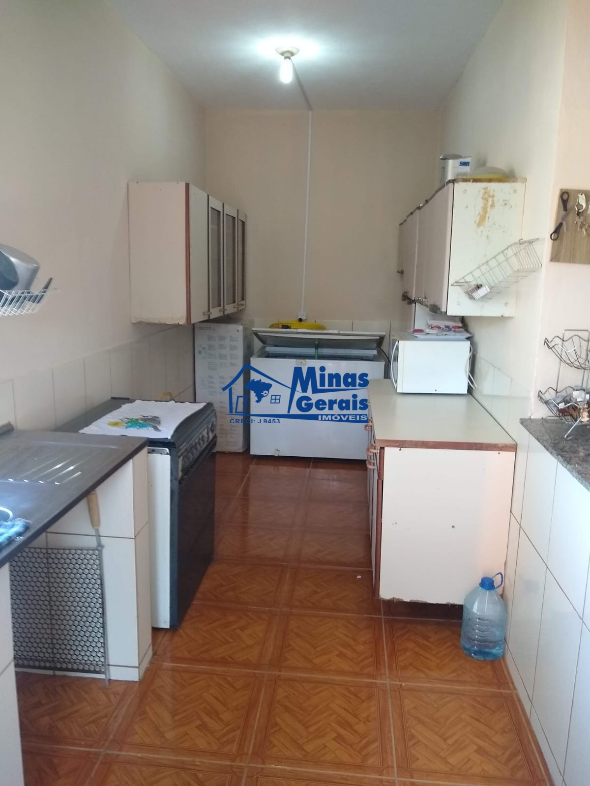 Chácara à venda com 5 quartos, 211m² - Foto 8