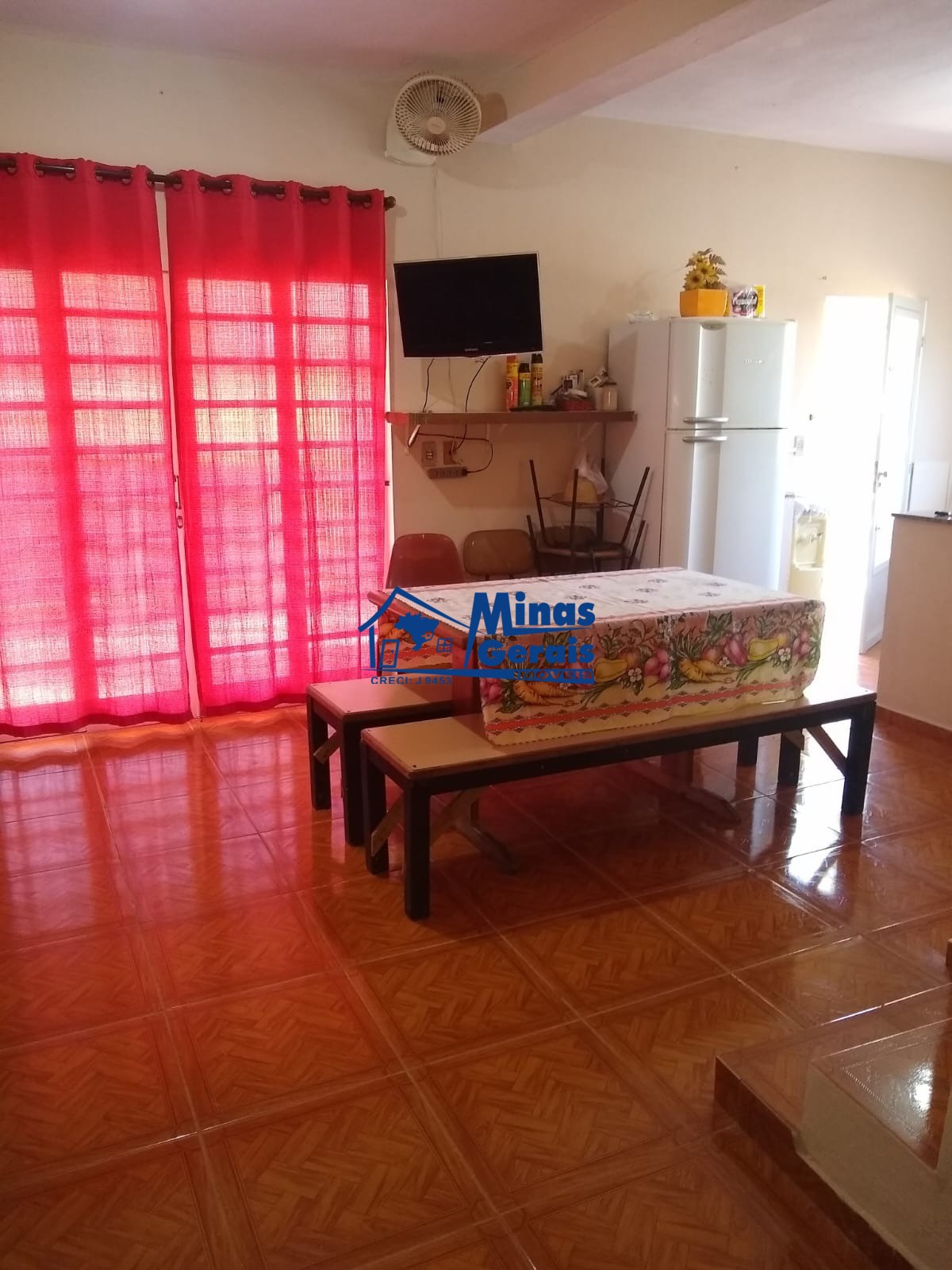 Chácara à venda com 5 quartos, 211m² - Foto 6