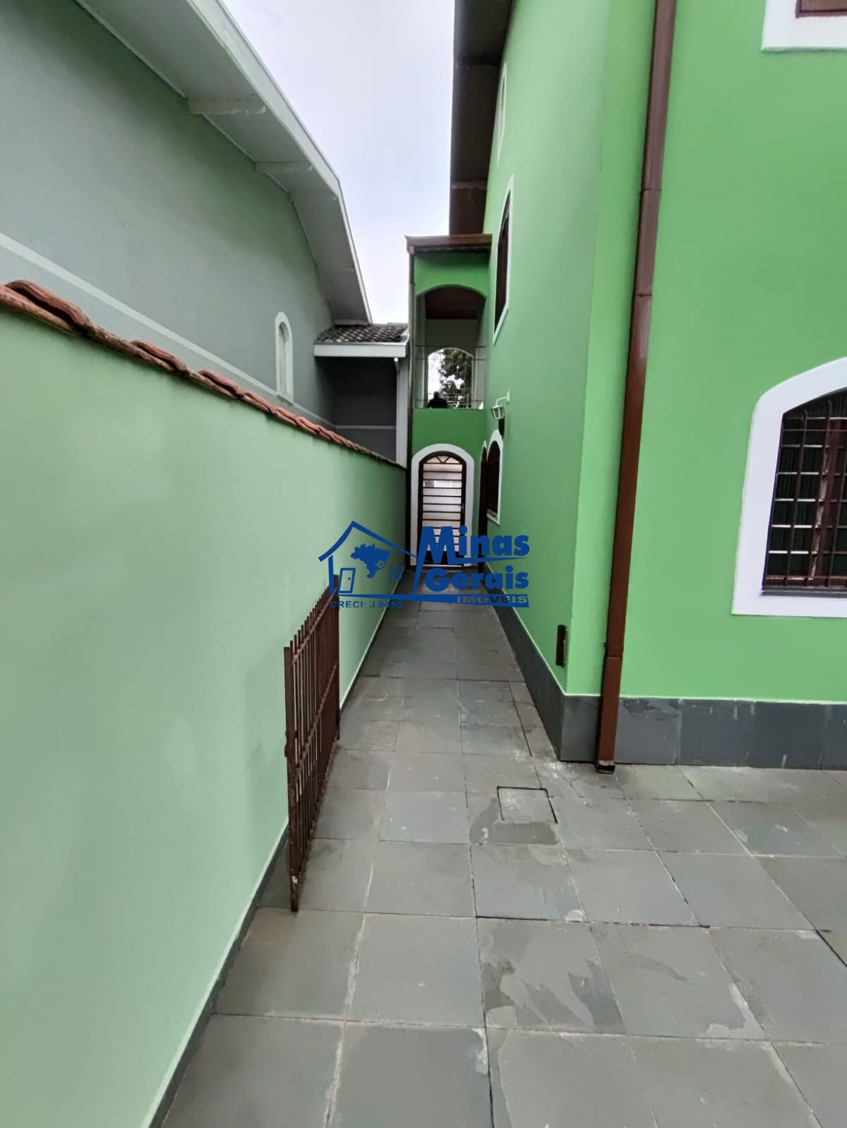 Casa à venda com 5 quartos, 235m² - Foto 25