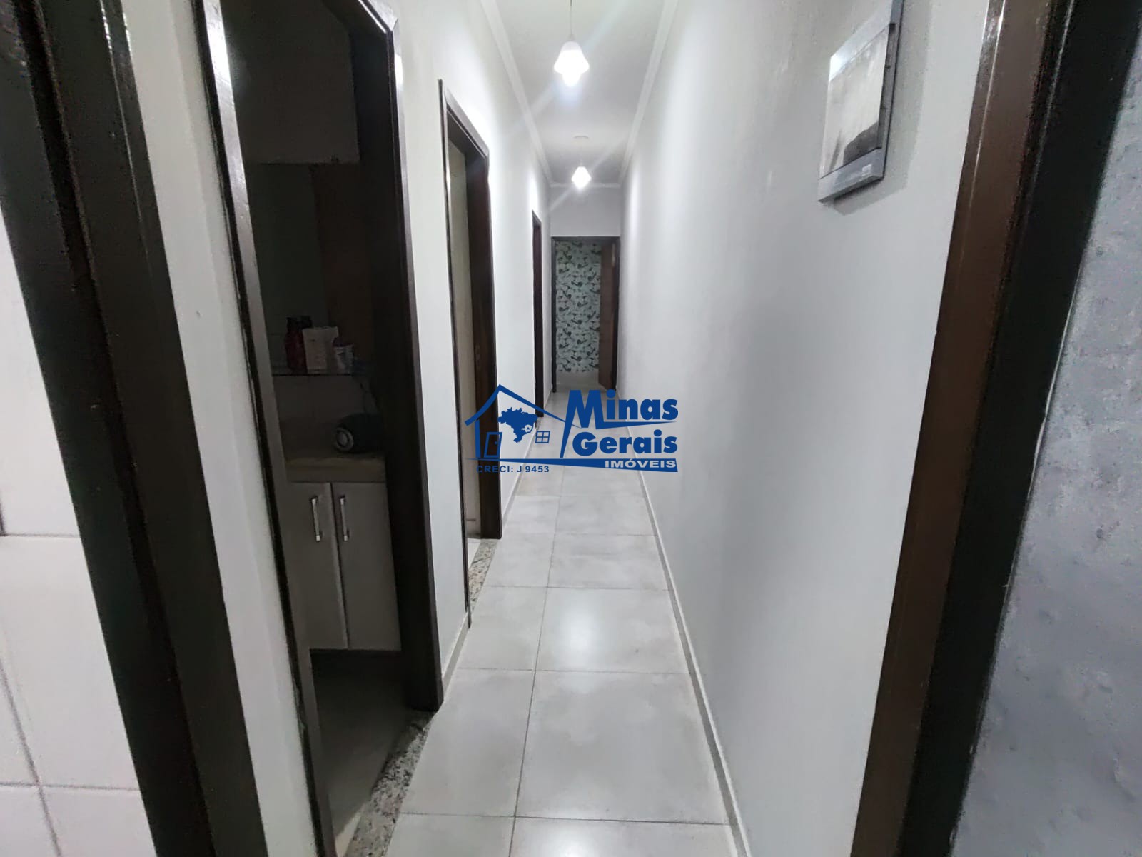 Casa à venda com 3 quartos, 78m² - Foto 3