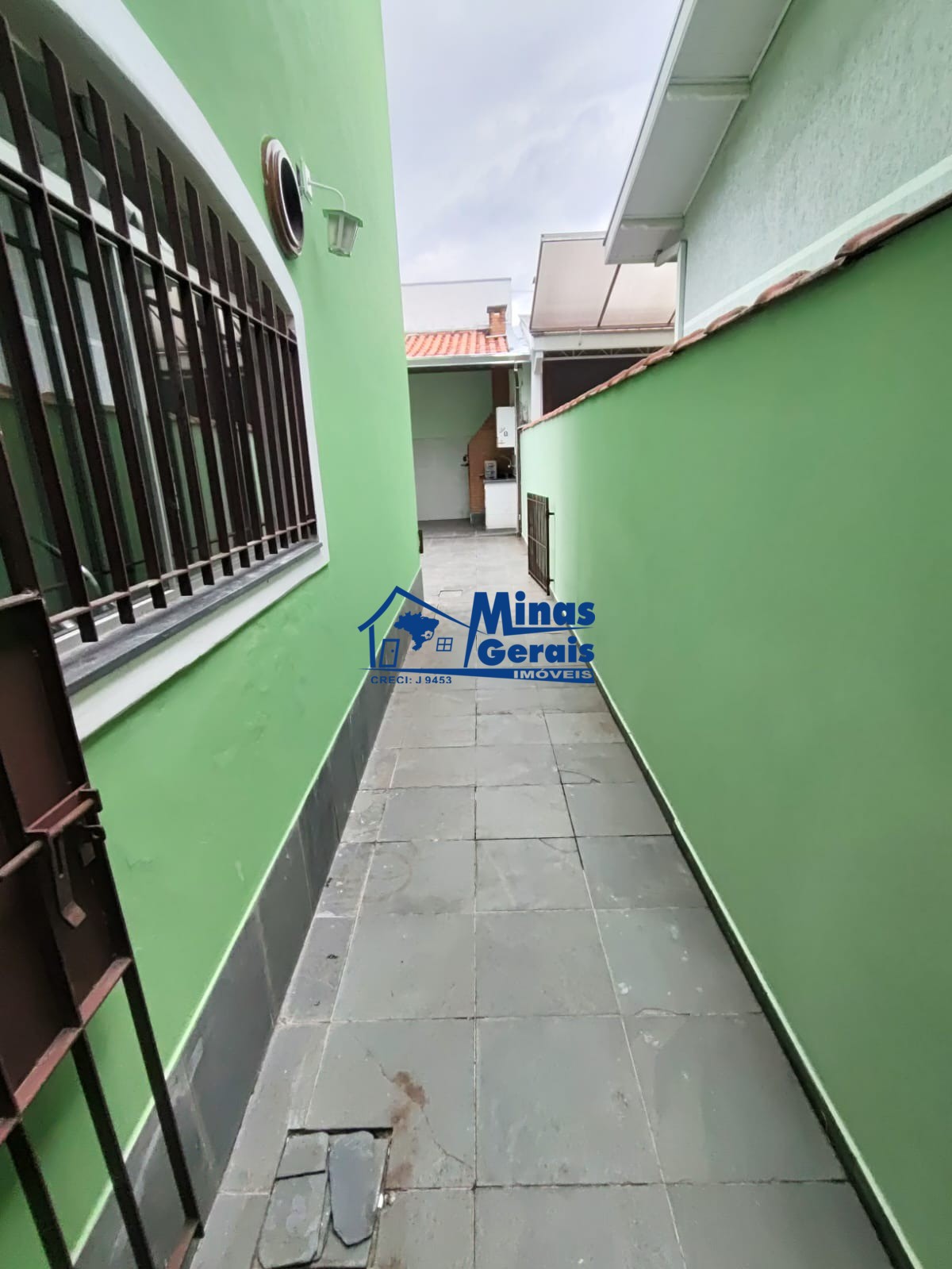 Casa à venda com 5 quartos, 235m² - Foto 31