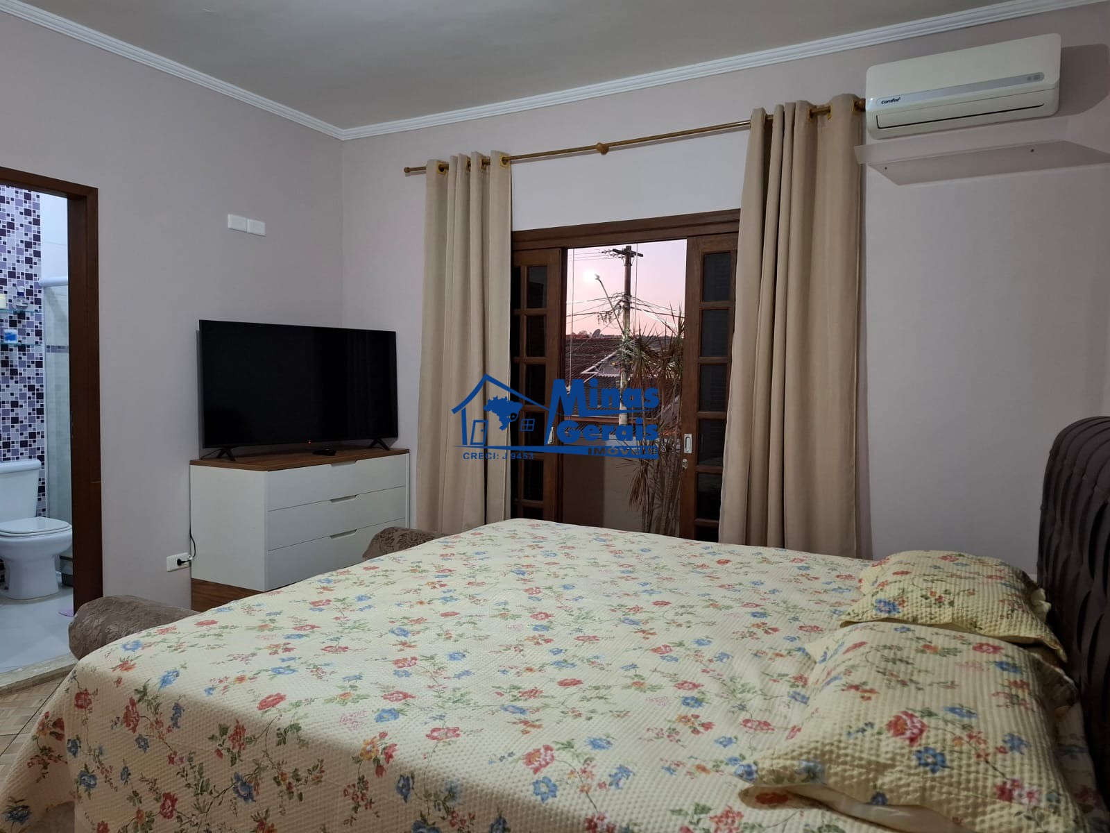 Casa à venda com 3 quartos, 153m² - Foto 9