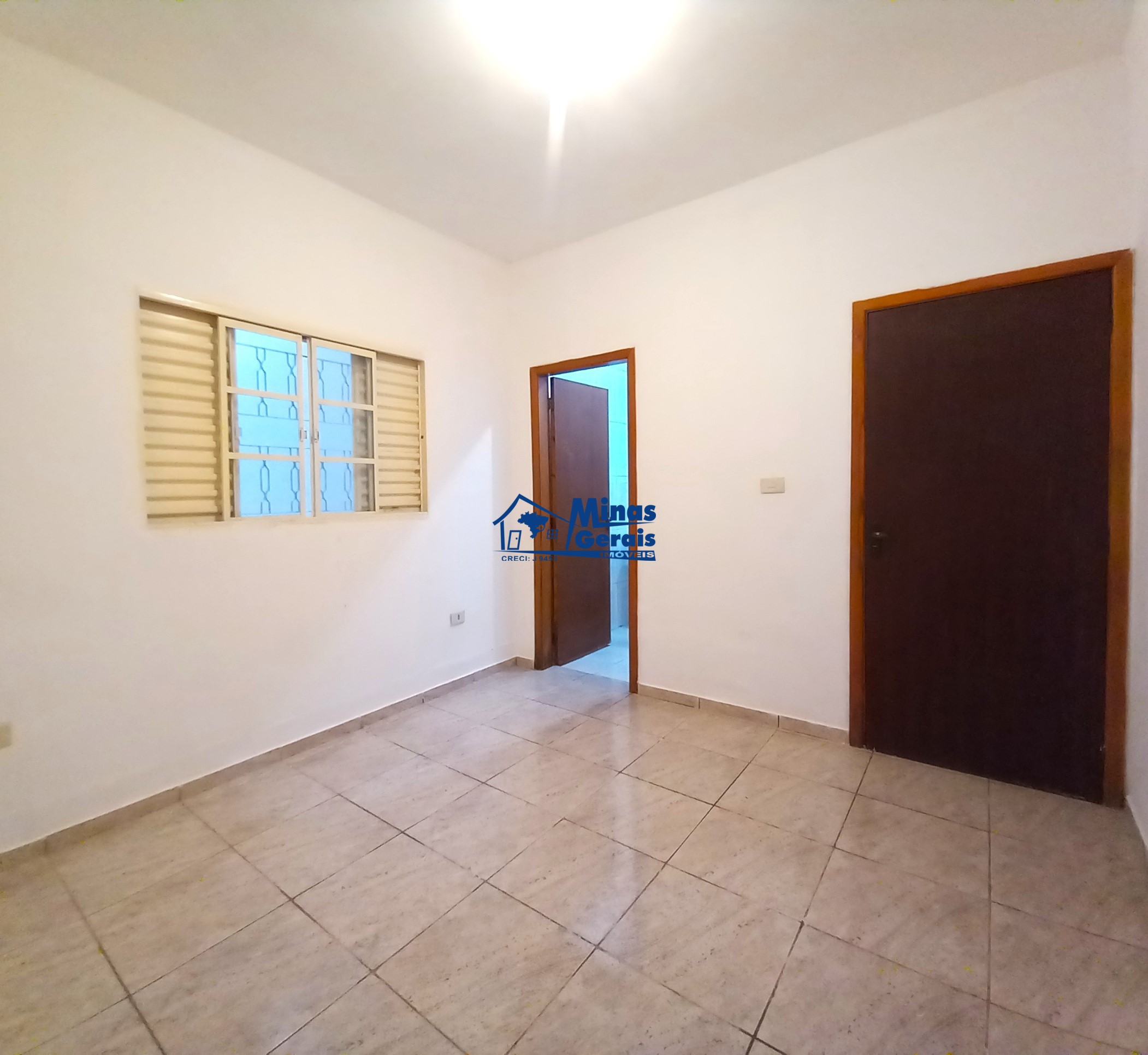 Casa à venda com 2 quartos, 125m² - Foto 13