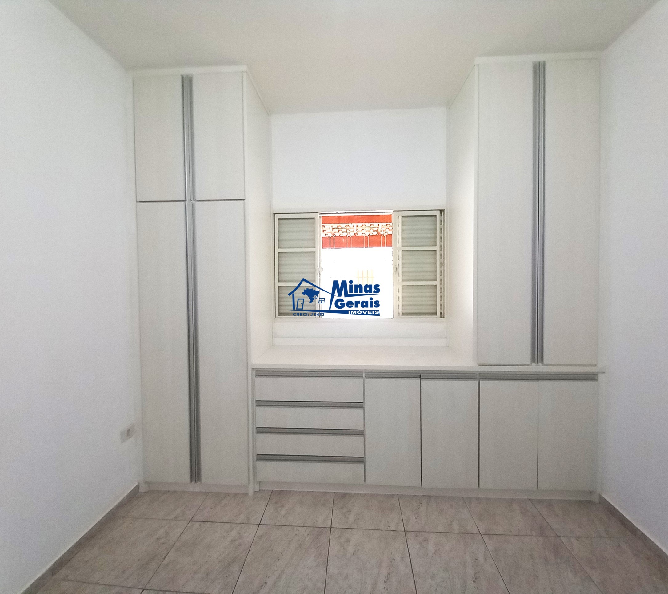 Casa à venda com 2 quartos, 125m² - Foto 17