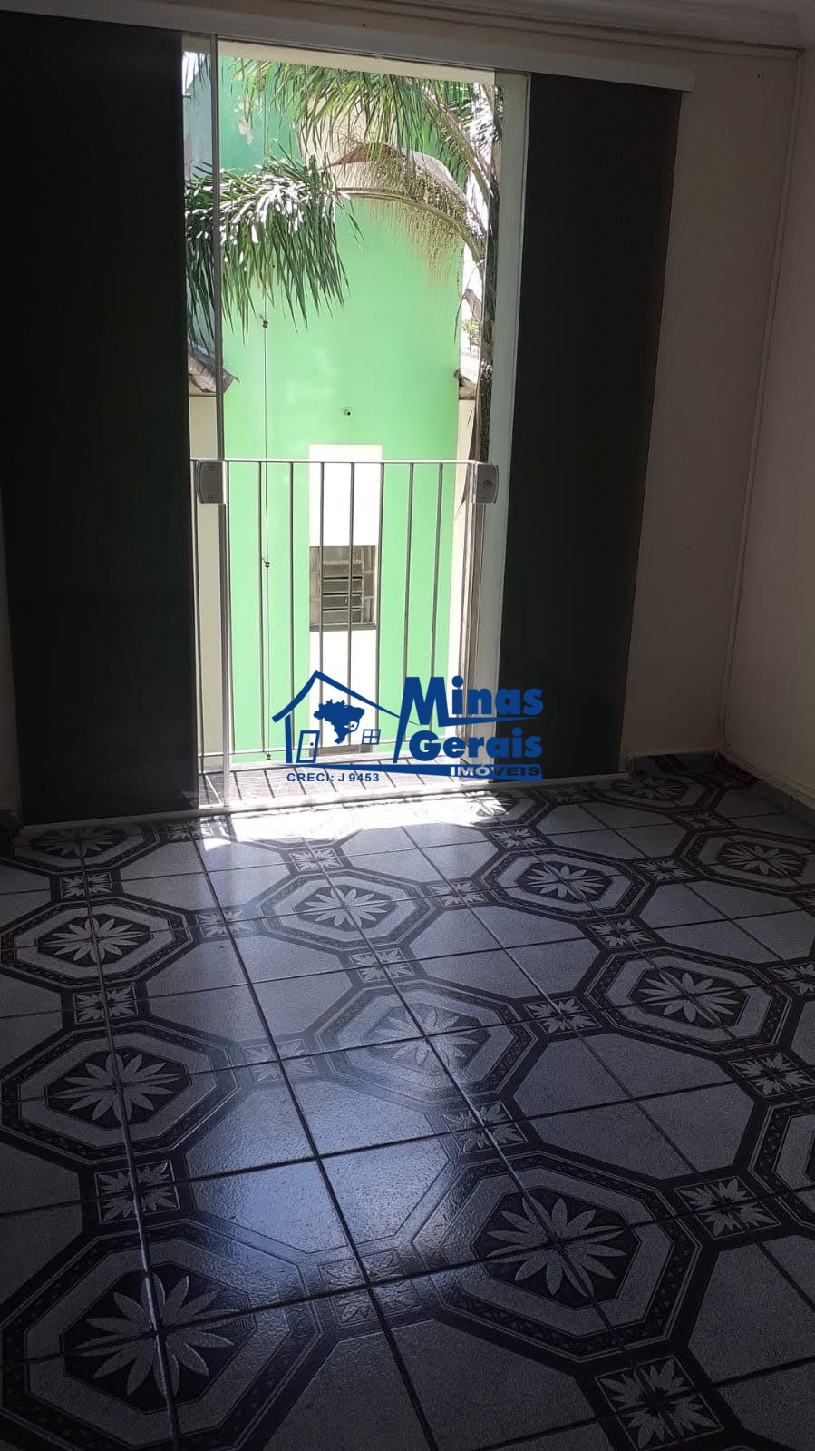 Apartamento à venda com 2 quartos, 49m² - Foto 2
