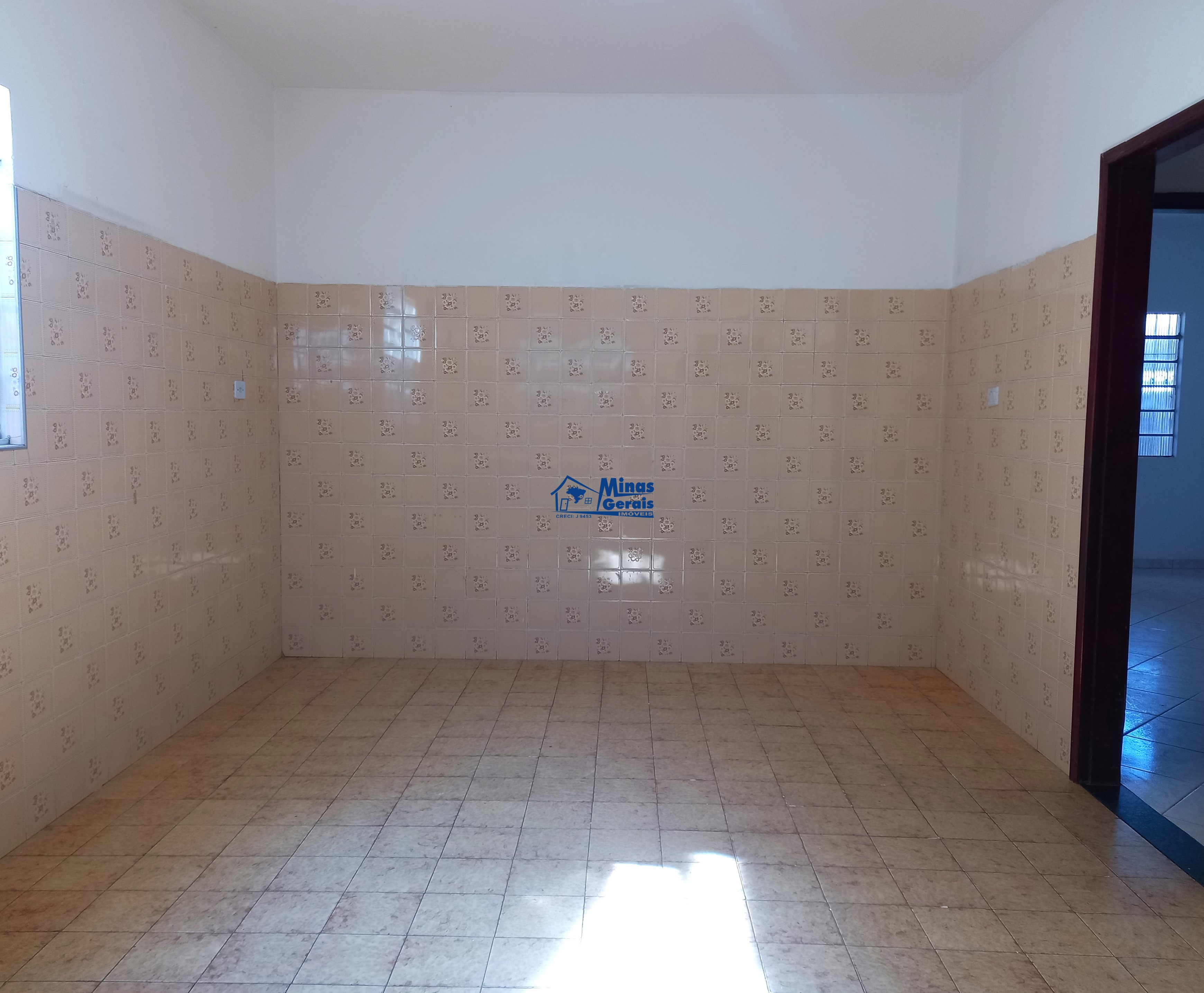 Casa para alugar com 2 quartos, 64m² - Foto 9