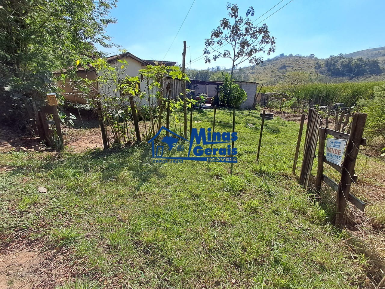 Chácara à venda com 2 quartos, 14900m² - Foto 3