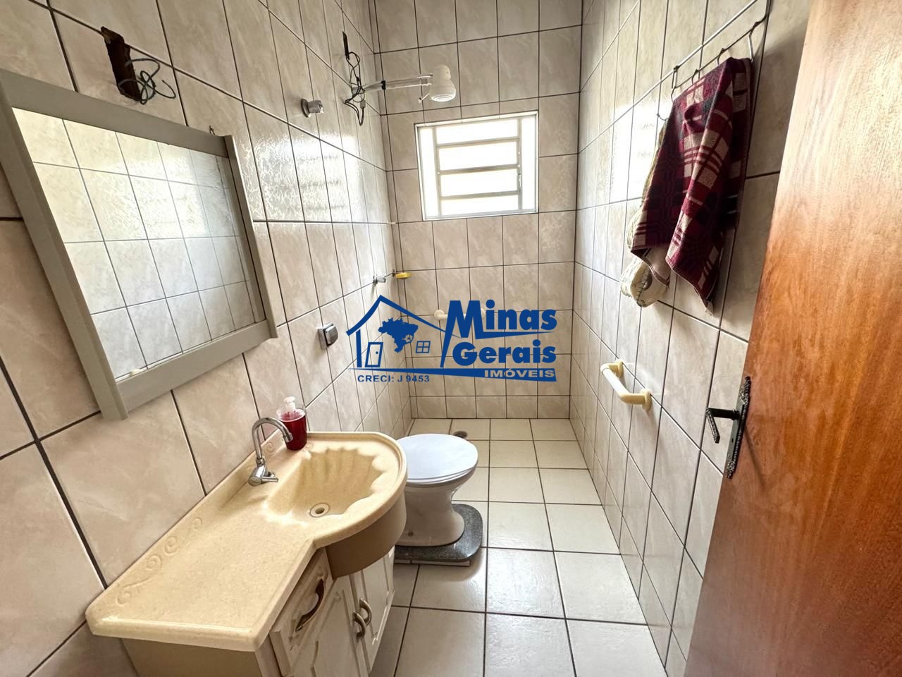 Casa à venda com 4 quartos, 239m² - Foto 13