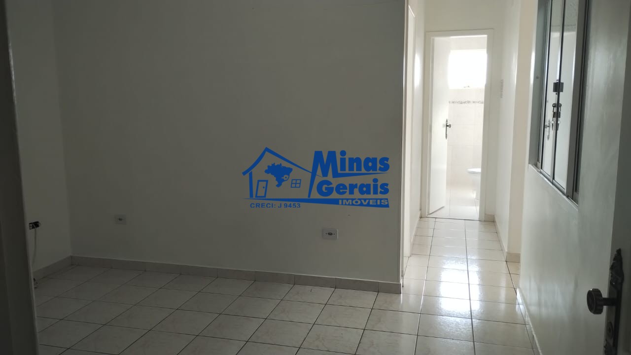 Casa para alugar com 2 quartos, 65m² - Foto 4