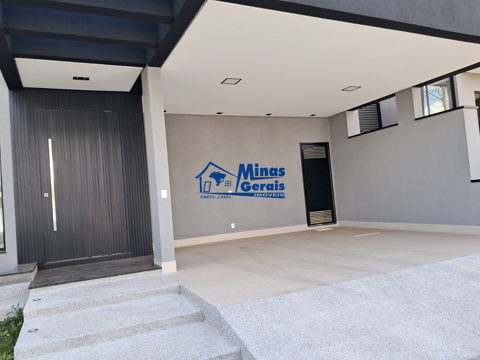 Casa de Condomínio à venda com 4 quartos, 250m² - Foto 3