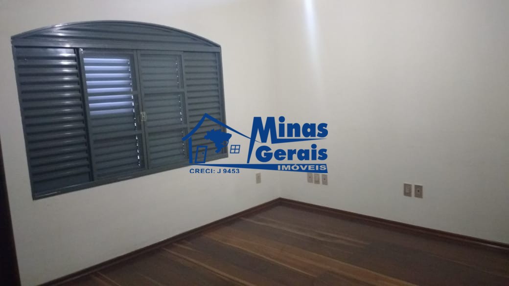 Casa, 3 quartos, 195 m² - Foto 15