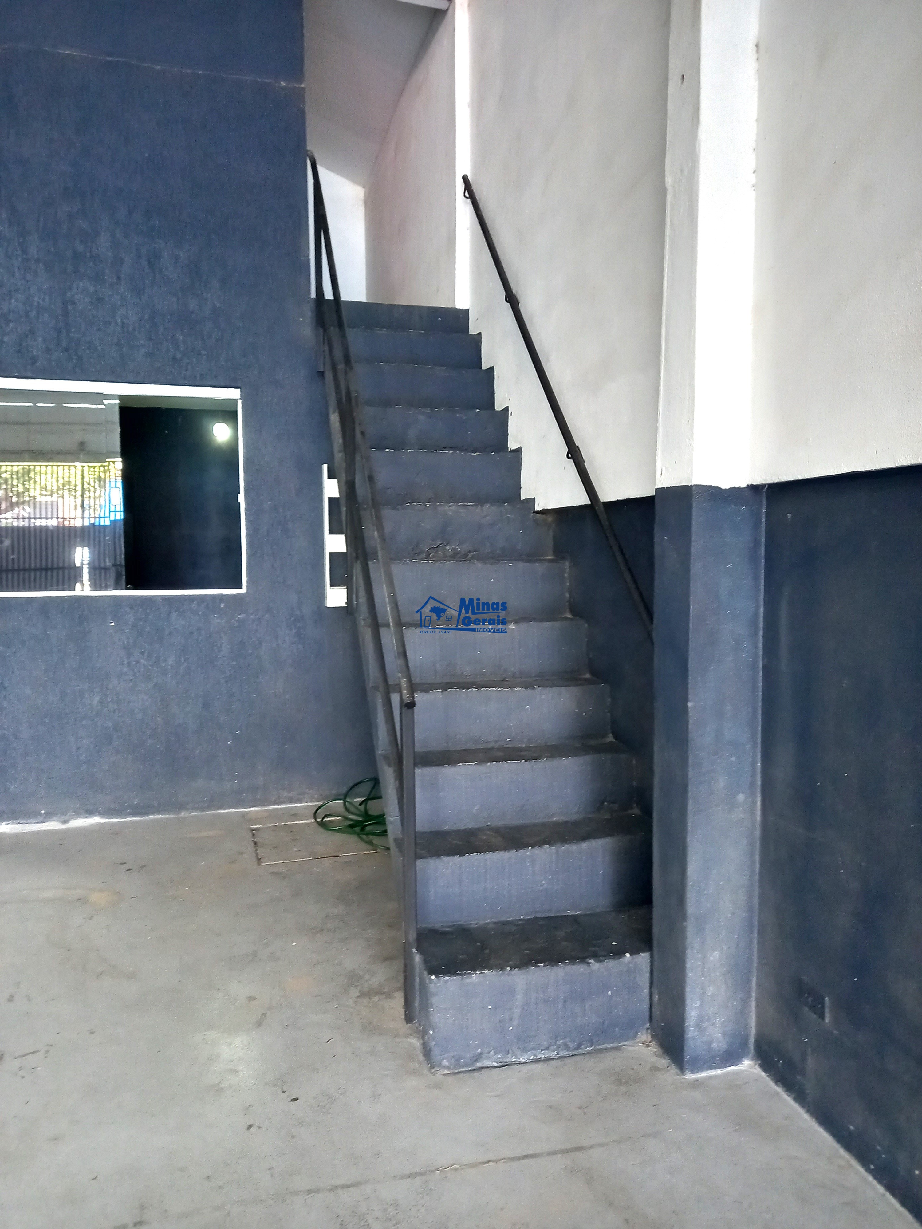Depósito-Galpão-Armazém à venda, 286m² - Foto 14