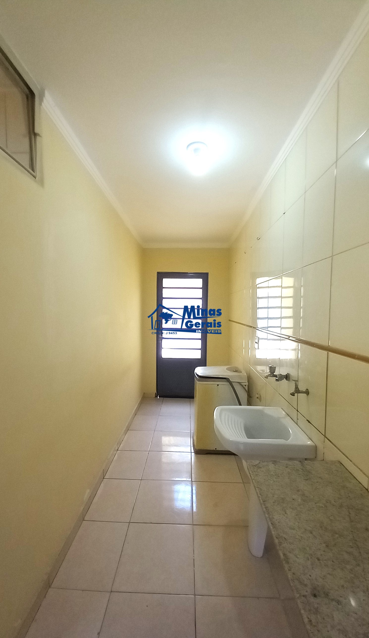 Casa à venda e aluguel com 3 quartos, 179m² - Foto 23