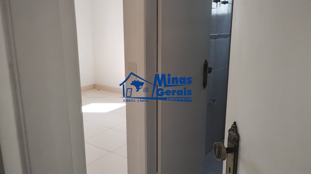 Casa para alugar com 2 quartos, 65m² - Foto 12