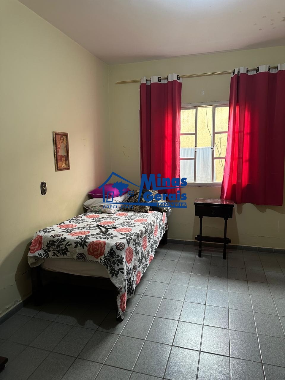 Casa à venda com 3 quartos, 179m² - Foto 3