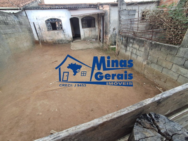 Casa à venda com 2 quartos, 86m² - Foto 2