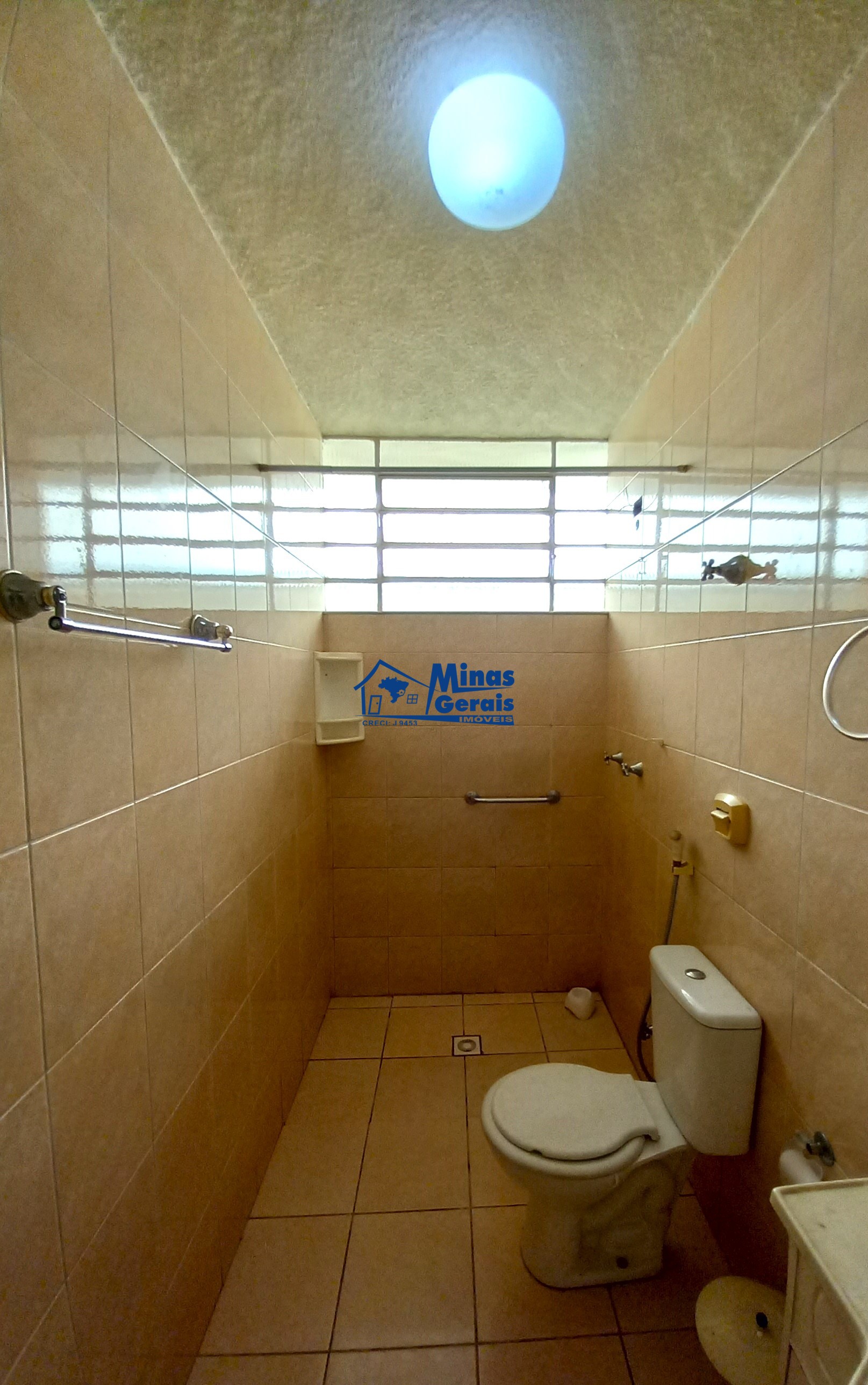 Casa à venda e aluguel com 3 quartos, 179m² - Foto 21