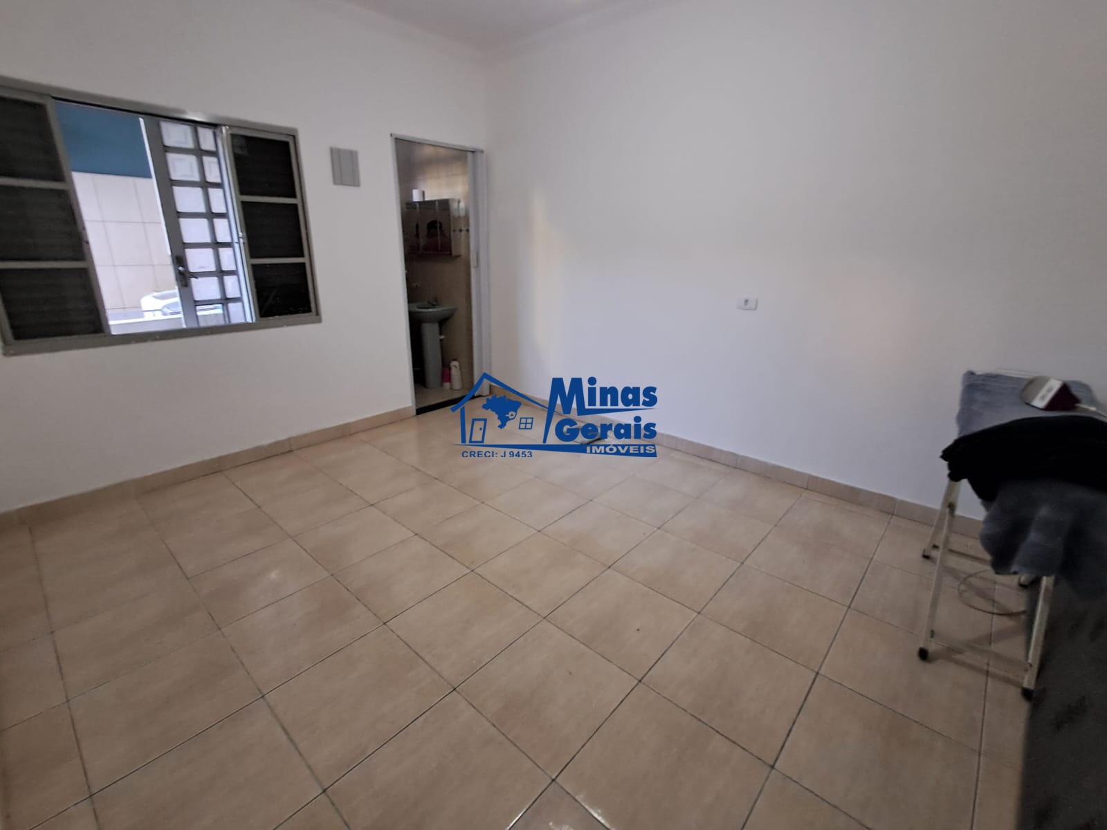 Casa à venda com 3 quartos, 146m² - Foto 7
