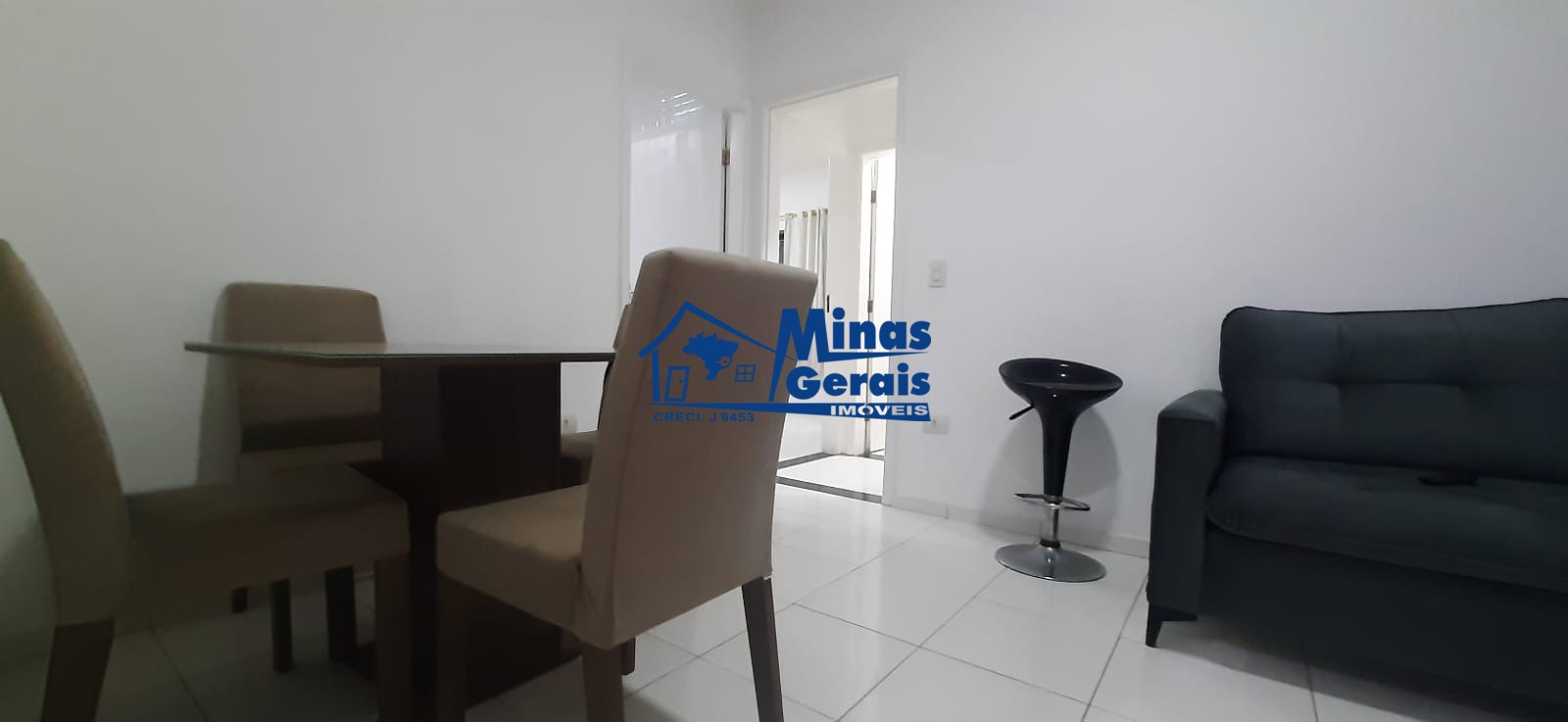 Casa de Condomínio à venda com 2 quartos, 53m² - Foto 1