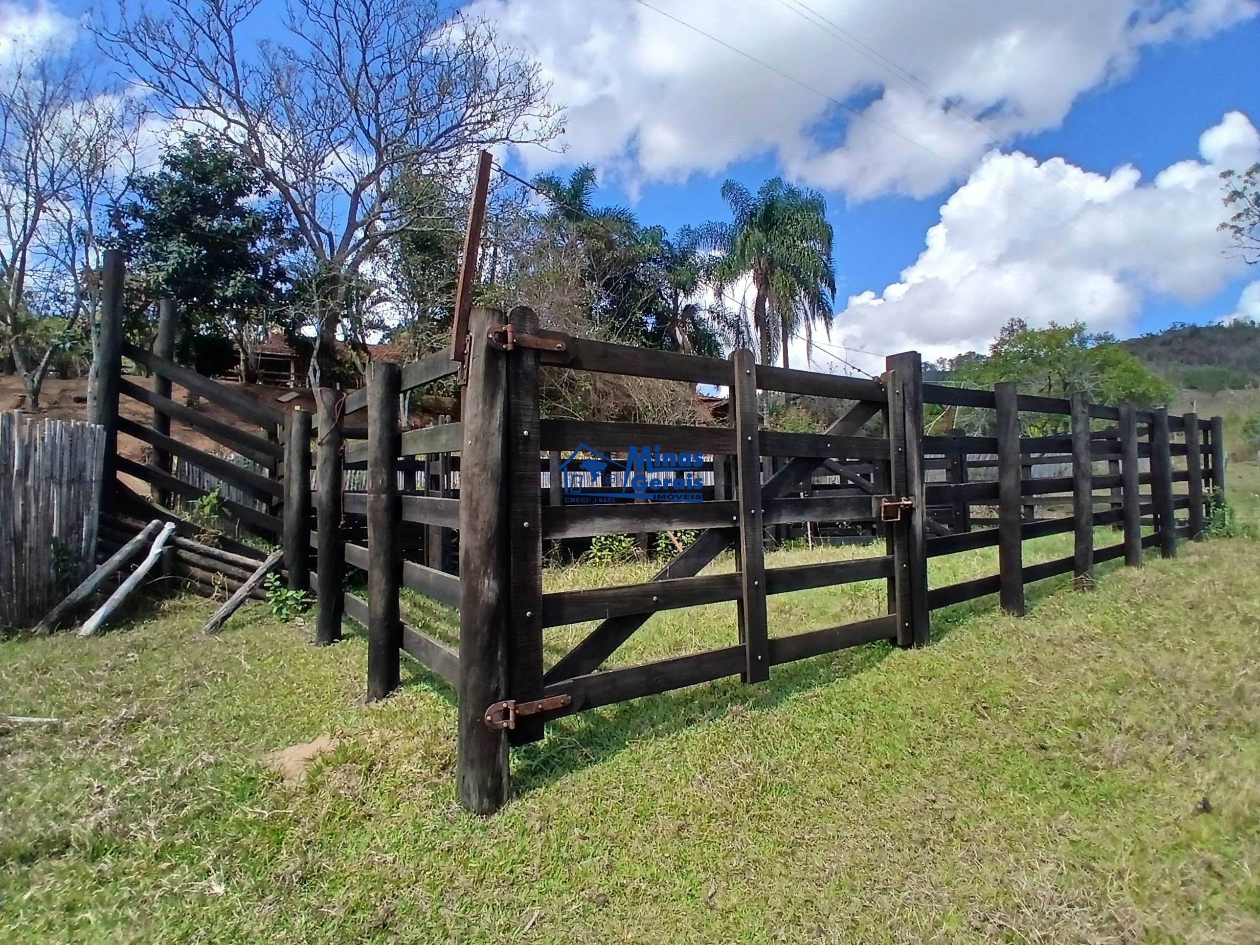 Sítio, 2 quartos, 9300 m² - Foto 24