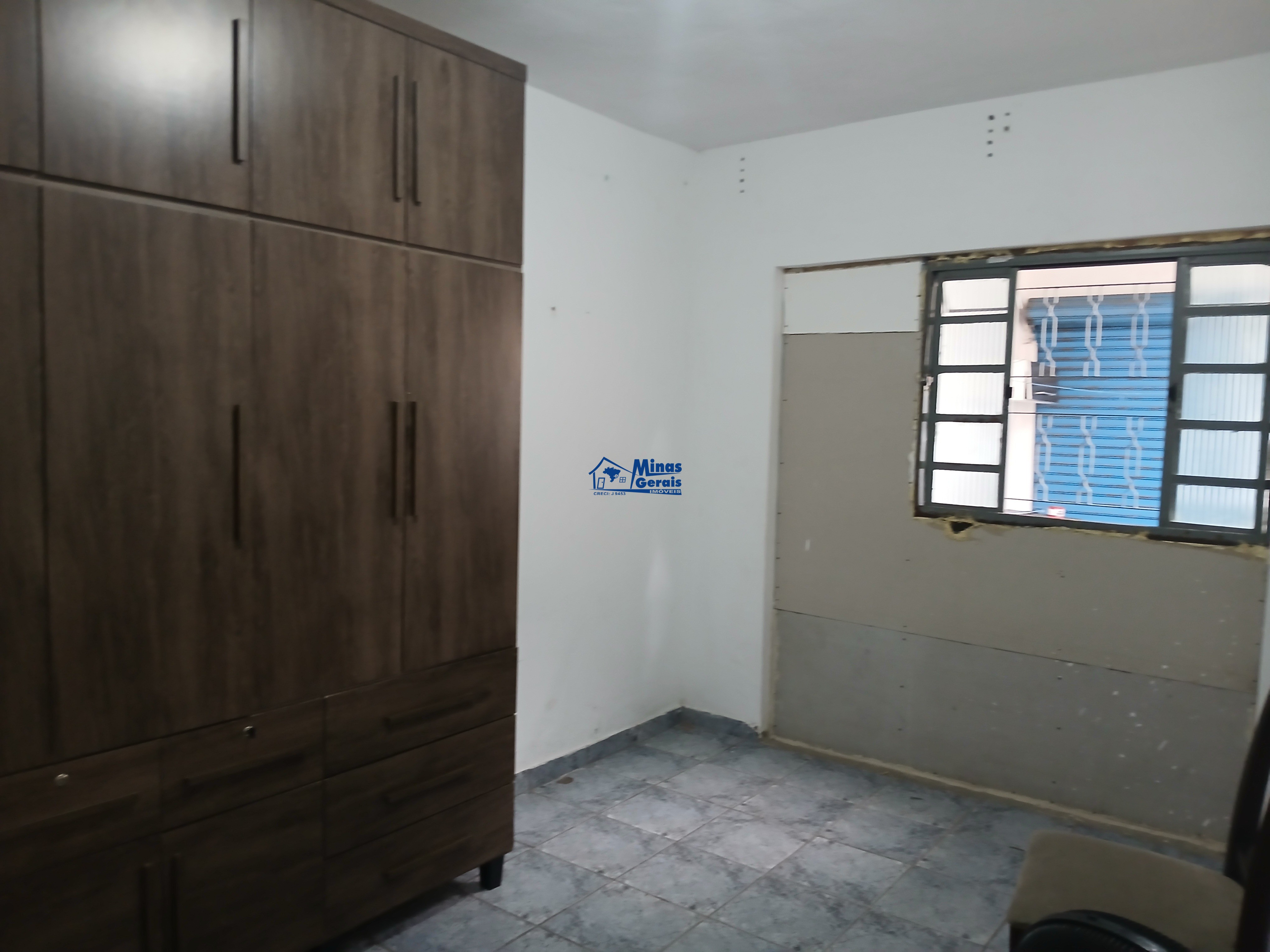 Casa à venda com 2 quartos, 140m² - Foto 5