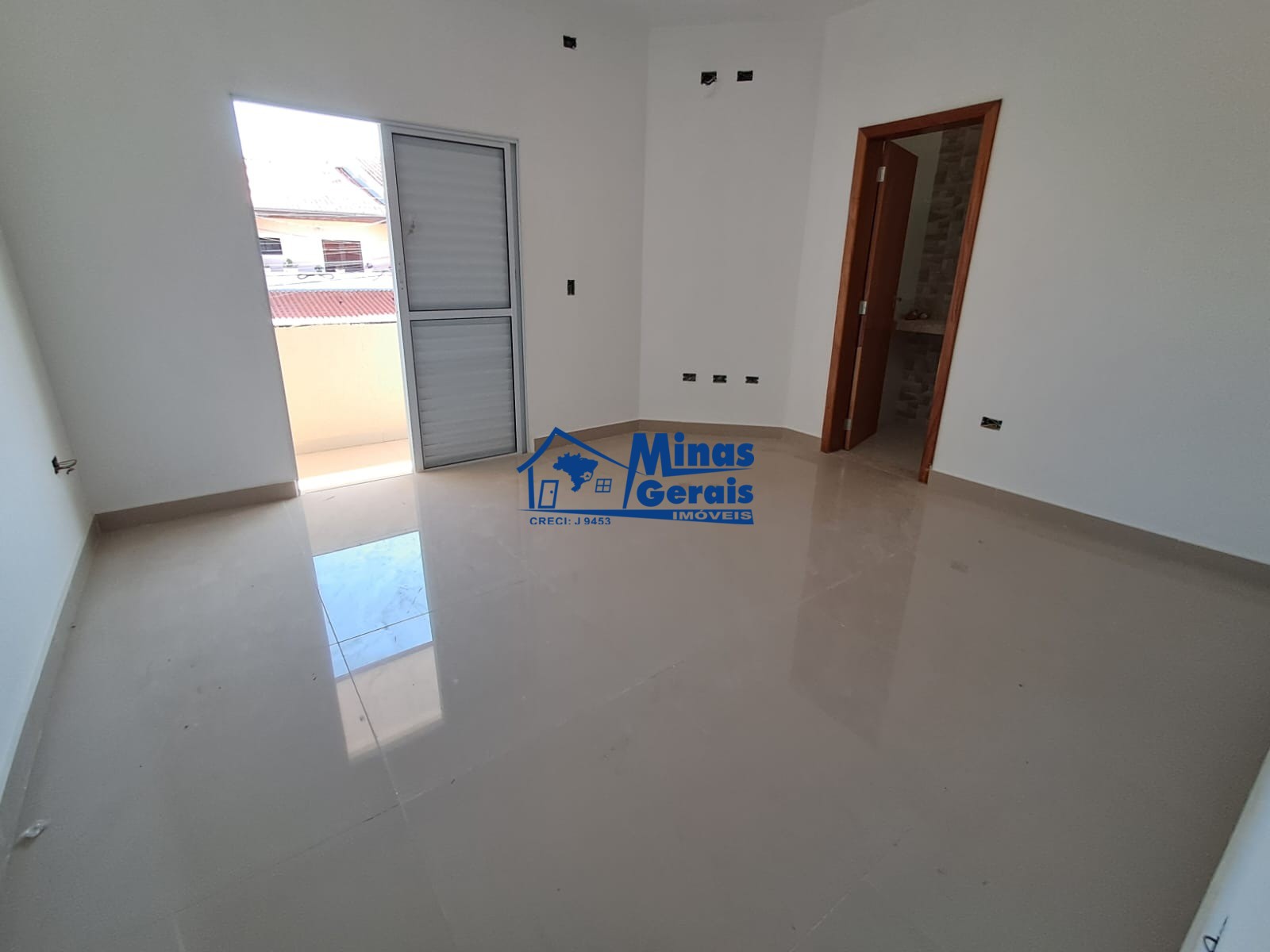 Casa à venda com 3 quartos, 150m² - Foto 14